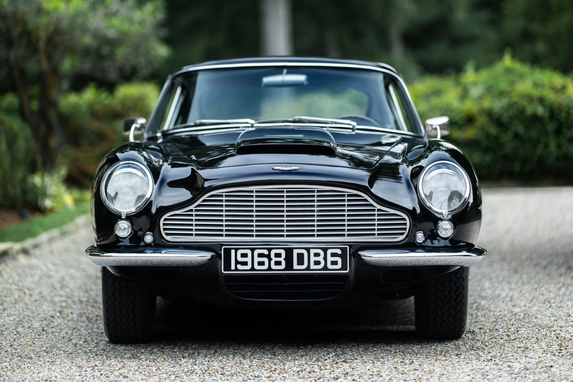 mph005_3724993151_Used_1968_Aston_Martin_DB_6_1793123624_8f03b9596e