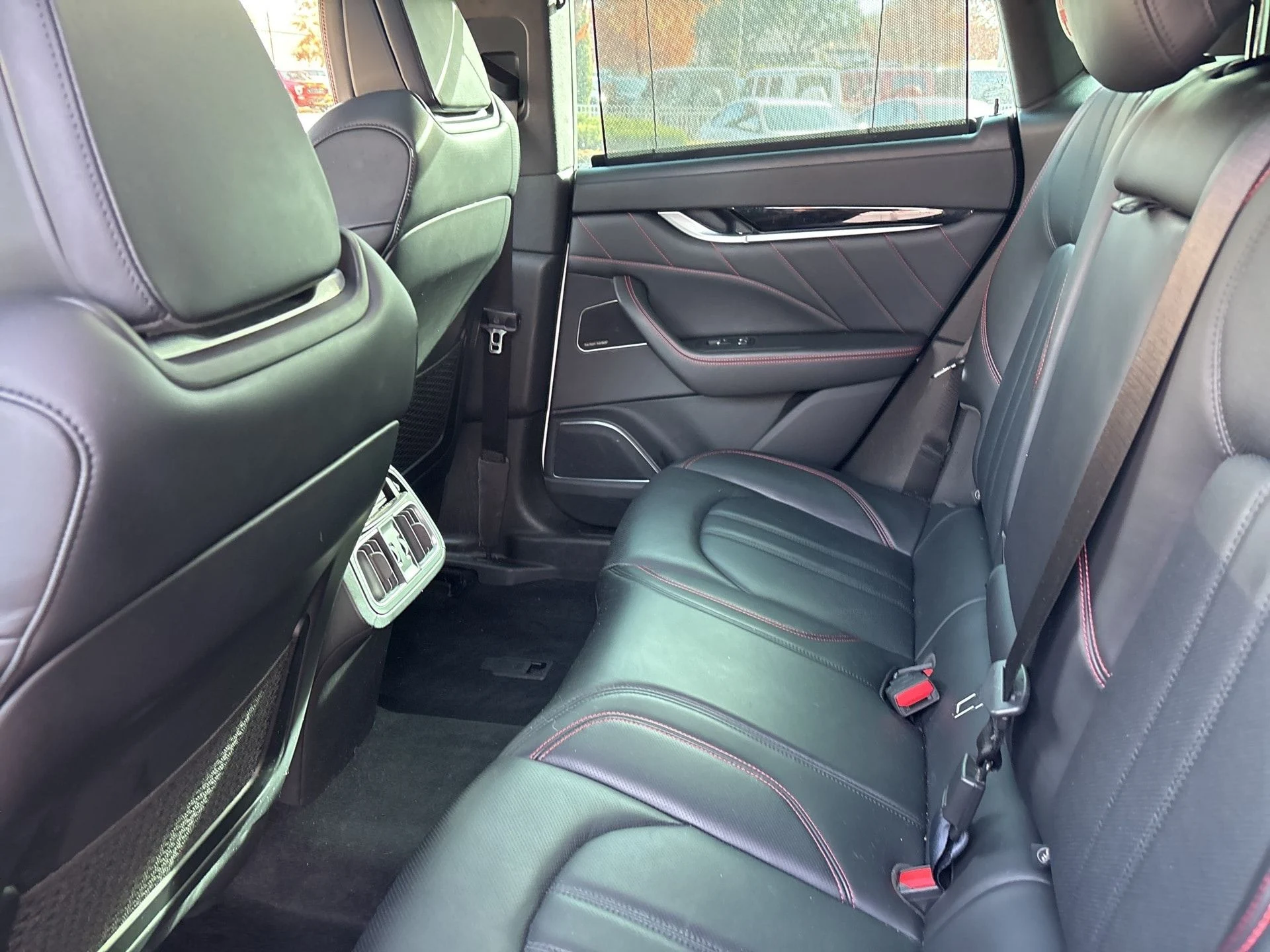 mph005_372512855_736591f0c418c36a8c209edbd59d8116x_eb0c129a49