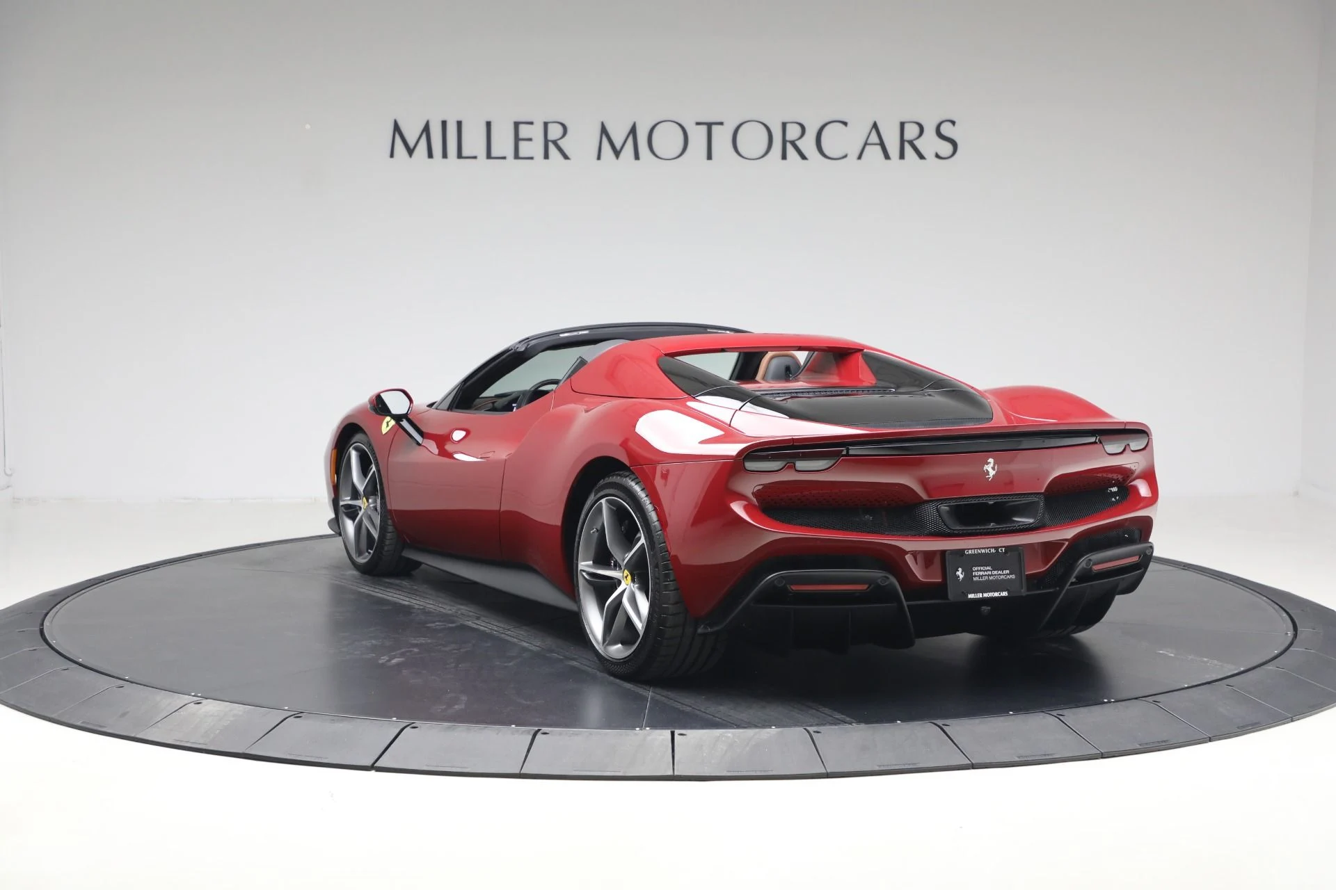 mph005_3729137440_Used_2024_Ferrari_296_GTS_1769206215_6944e6915e