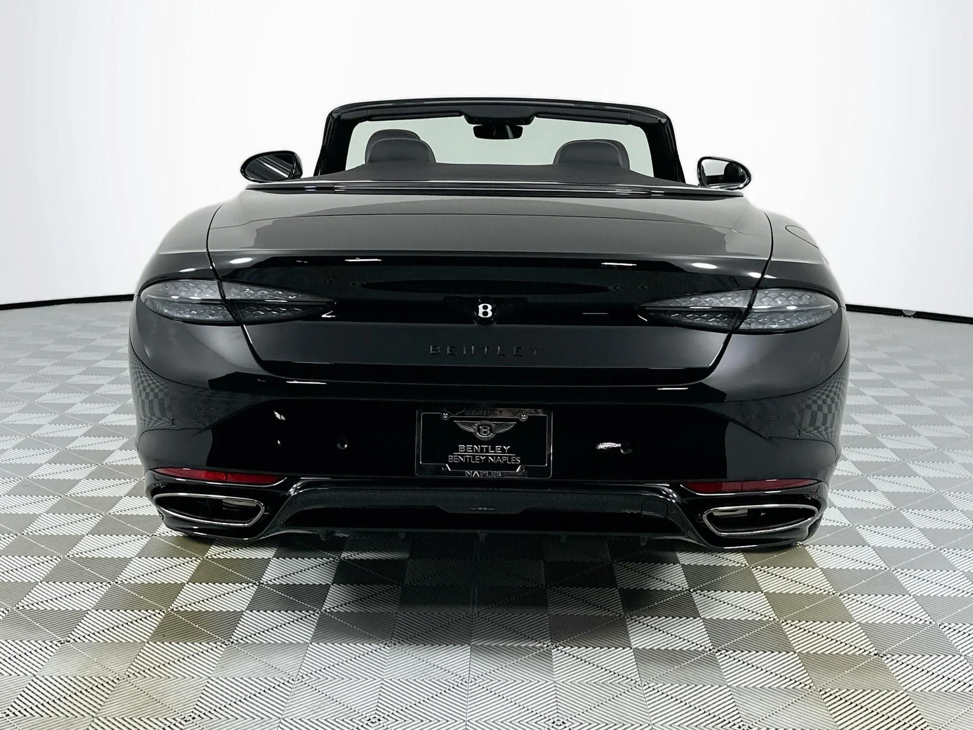 mph005_373413700_6_d572d36e37