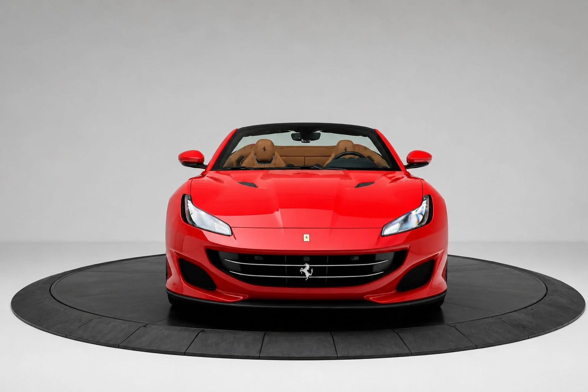 mph005_3734964506_Used_2019_Ferrari_Portofino_1784333136_ab48f7b68f