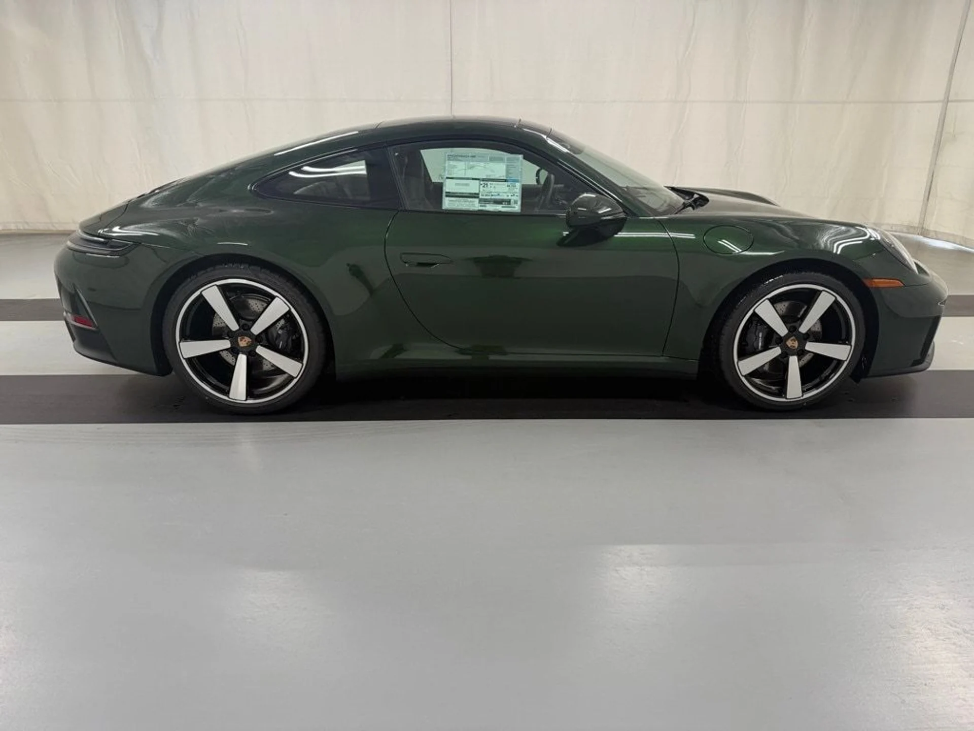 mph005_373552746_0dba79f73644fa864f071da4125356c2x_f2f8c77759