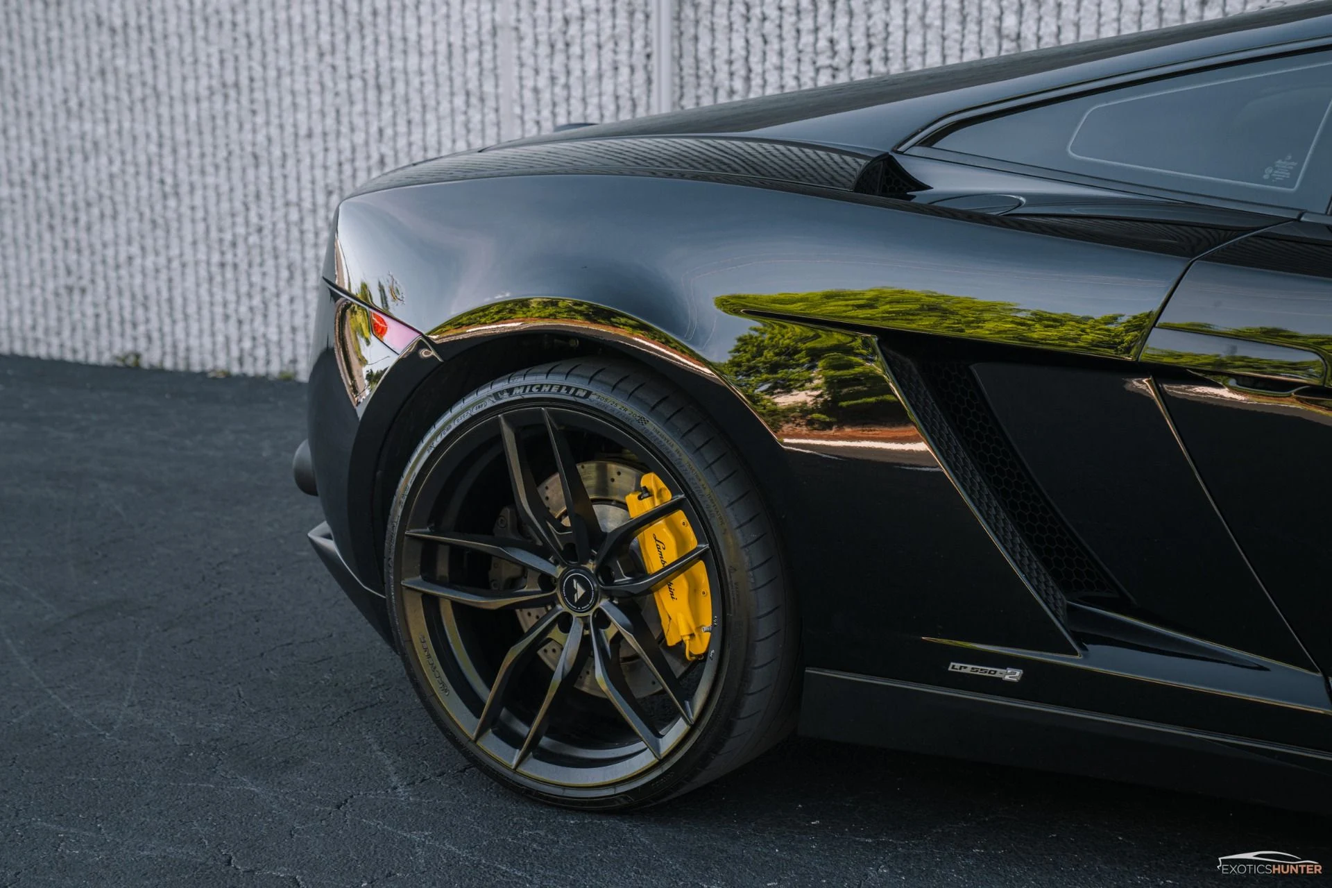 mph005_3740475541_Used_2012_Lamborghini_Gallardo_LP_550_2_on_Vorsteiner_Forged_Wheels_w_Front_Lift_1755035749_4ec4fb46ef