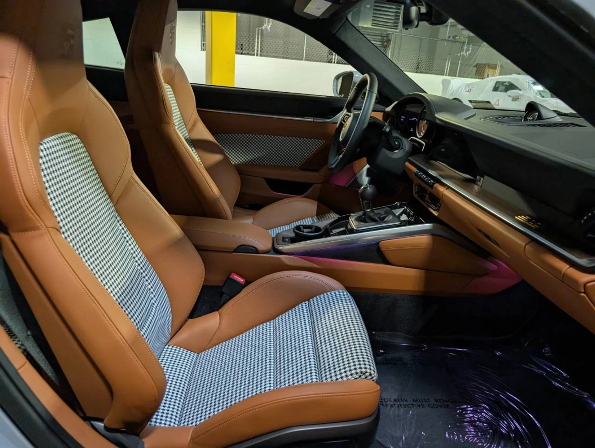 mph005_374061918_d3953ec6b3dc4dfa94510e4b6b95fd82x_1a1b233a2c