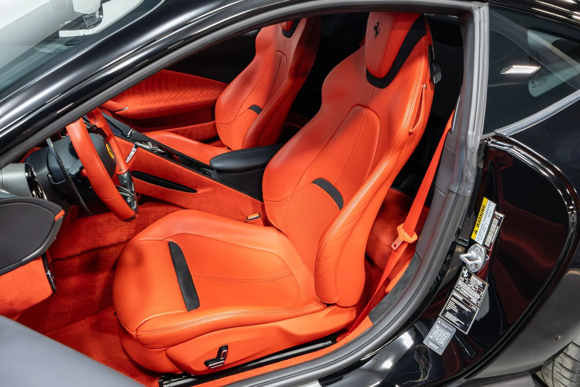 mph005_3751173158_Used_2022_Ferrari_Roma_1775684538_9b985e6406