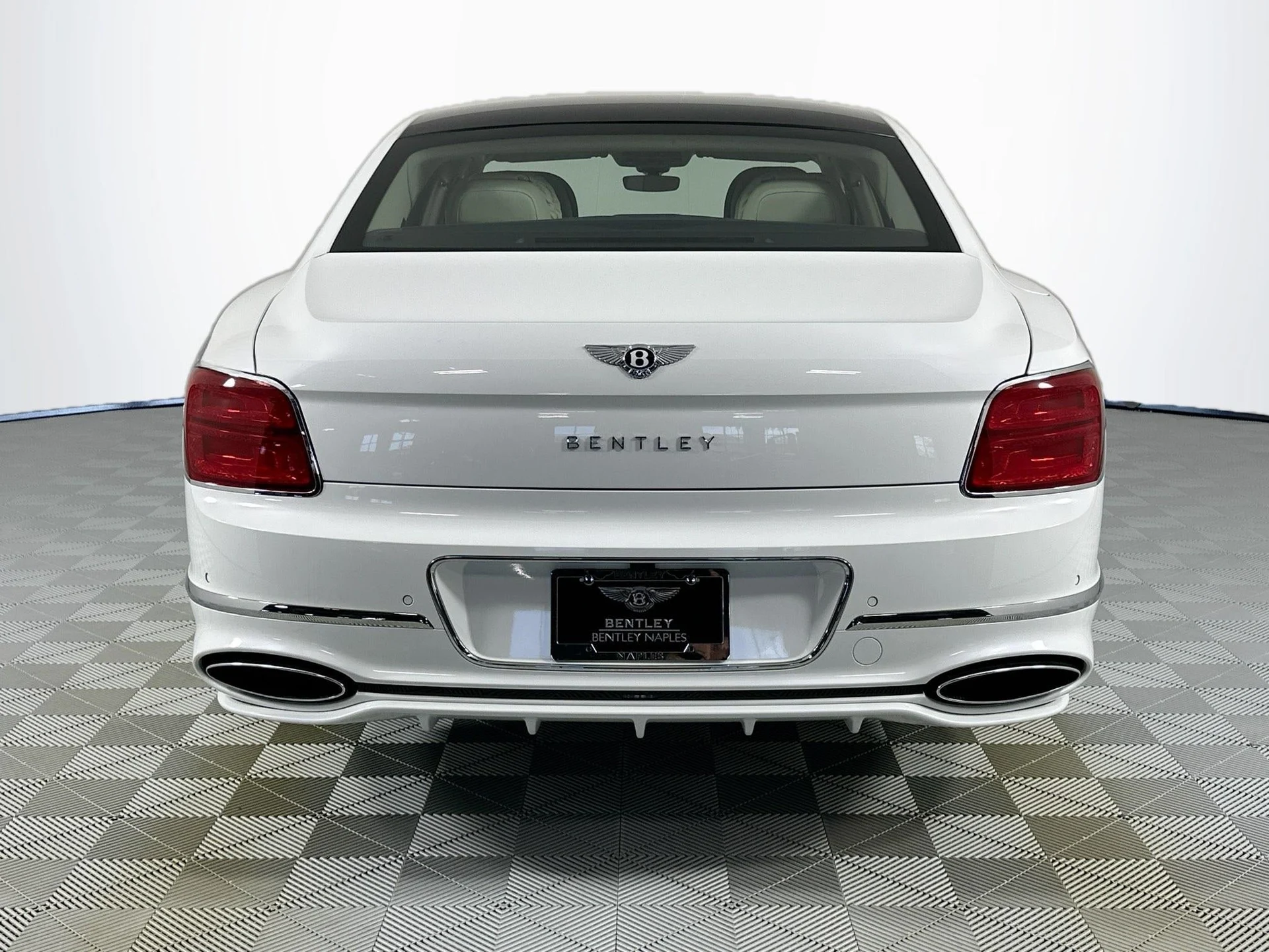 mph005_3753852539_6_7df4be8ed4