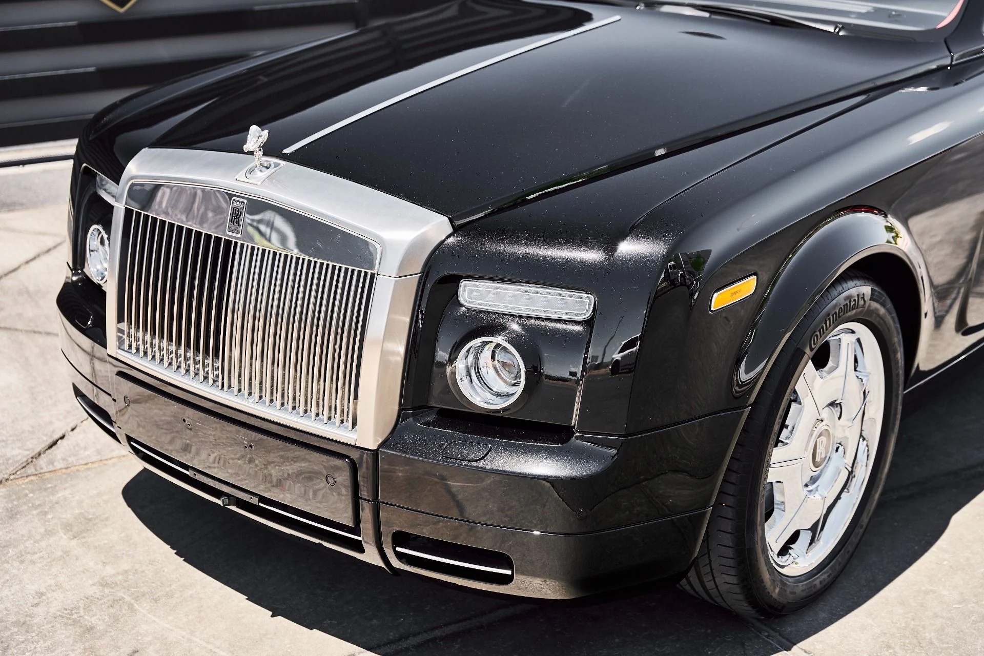 mph005_3758328305_Used_2009_Rolls_Royce_Phantom_Coupe_Base_1784853679_d442a4bec5