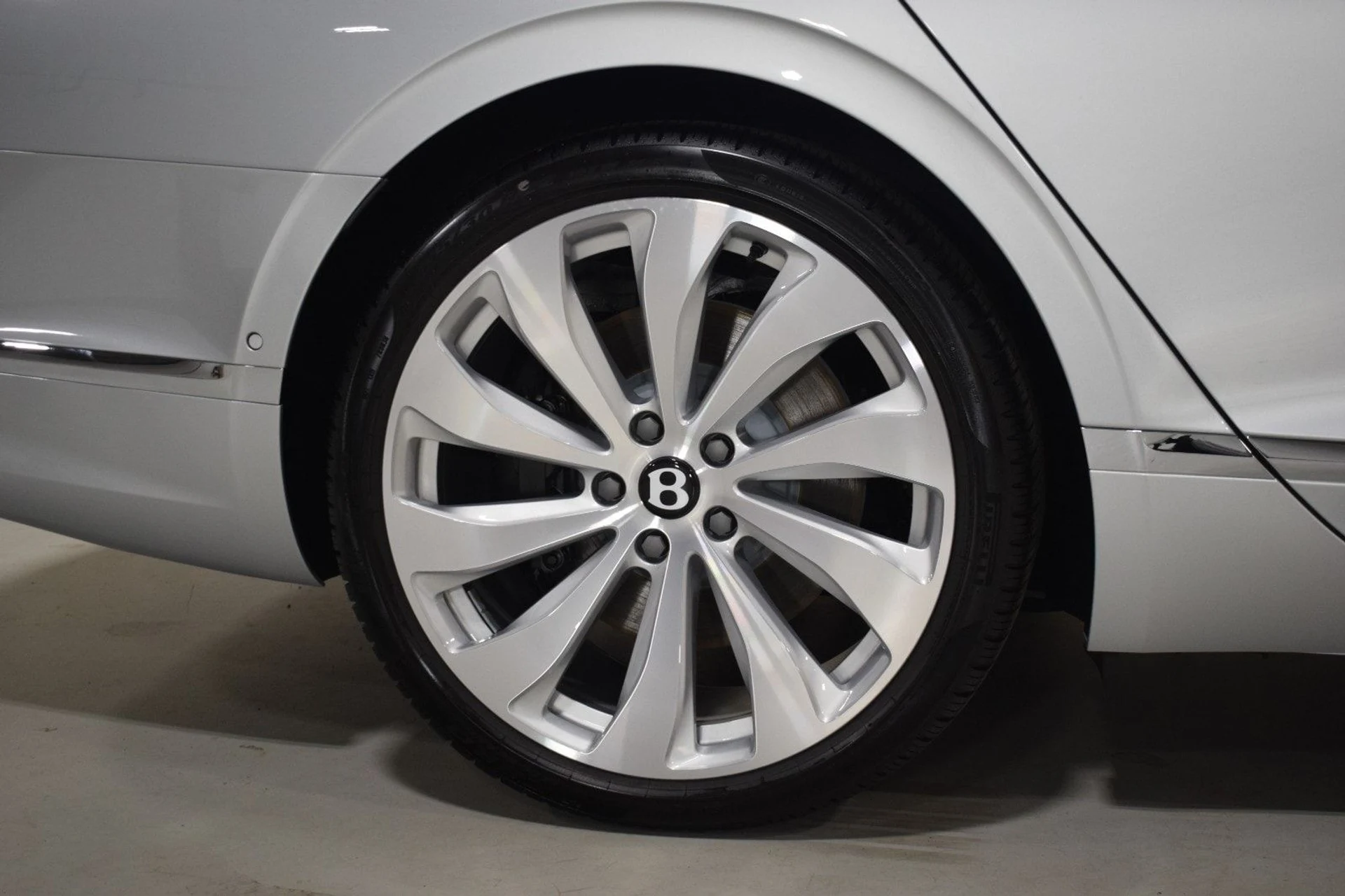 mph005_3758563775_2f43d13339829629f1fc58c95c2c8aaex_525eeb3874