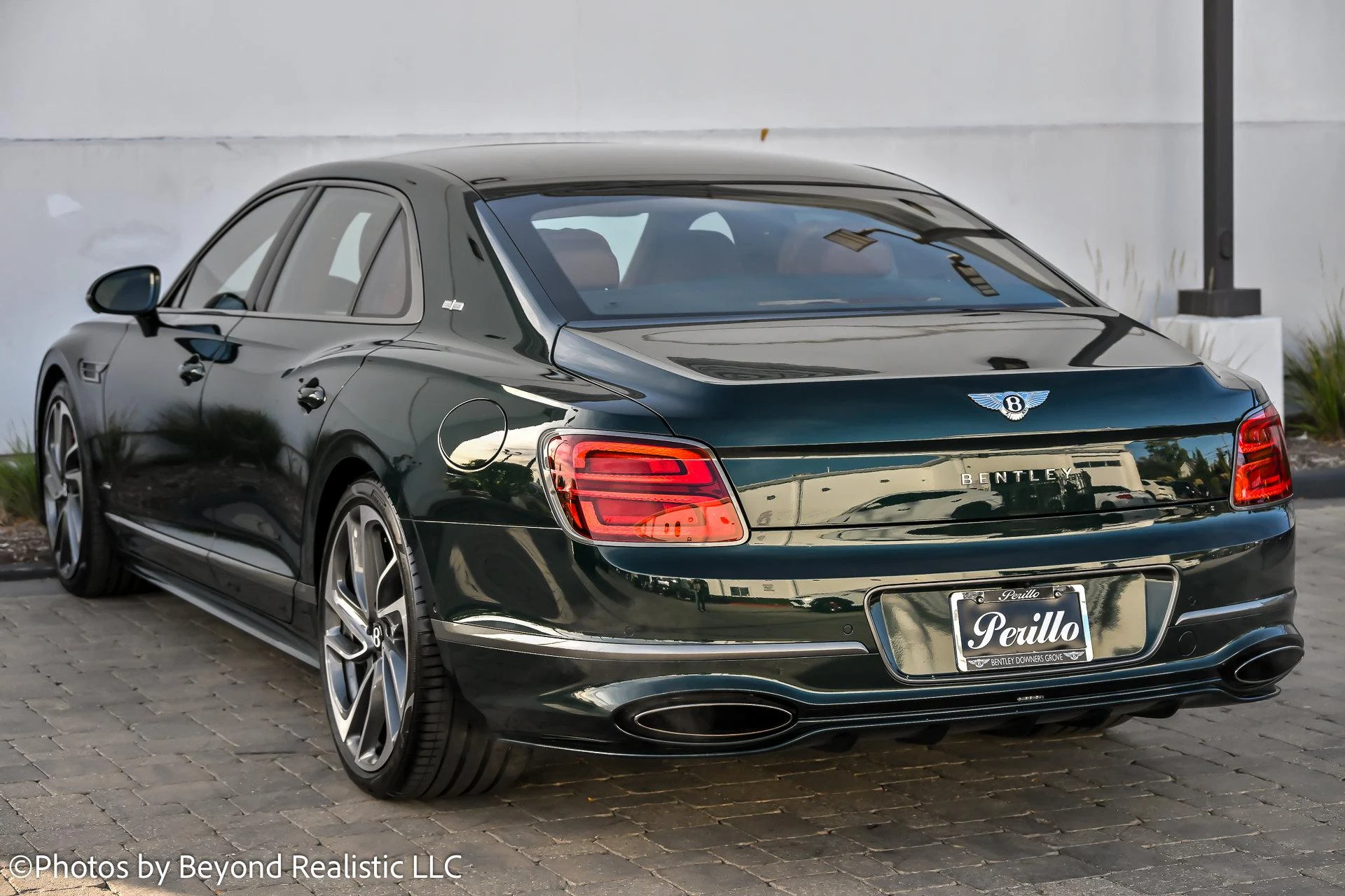 mph005_3758679019_Used_2025_Bentley_Flying_Spur_Speed_First_Edition_Specification_1761724500_0e72888ea8