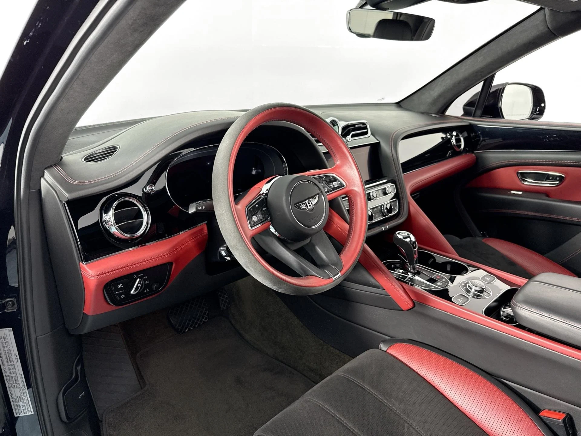 mph005_376412094_Used_2022_Bentley_Bentayga_S_V8_1785194984_5374e1c4a8