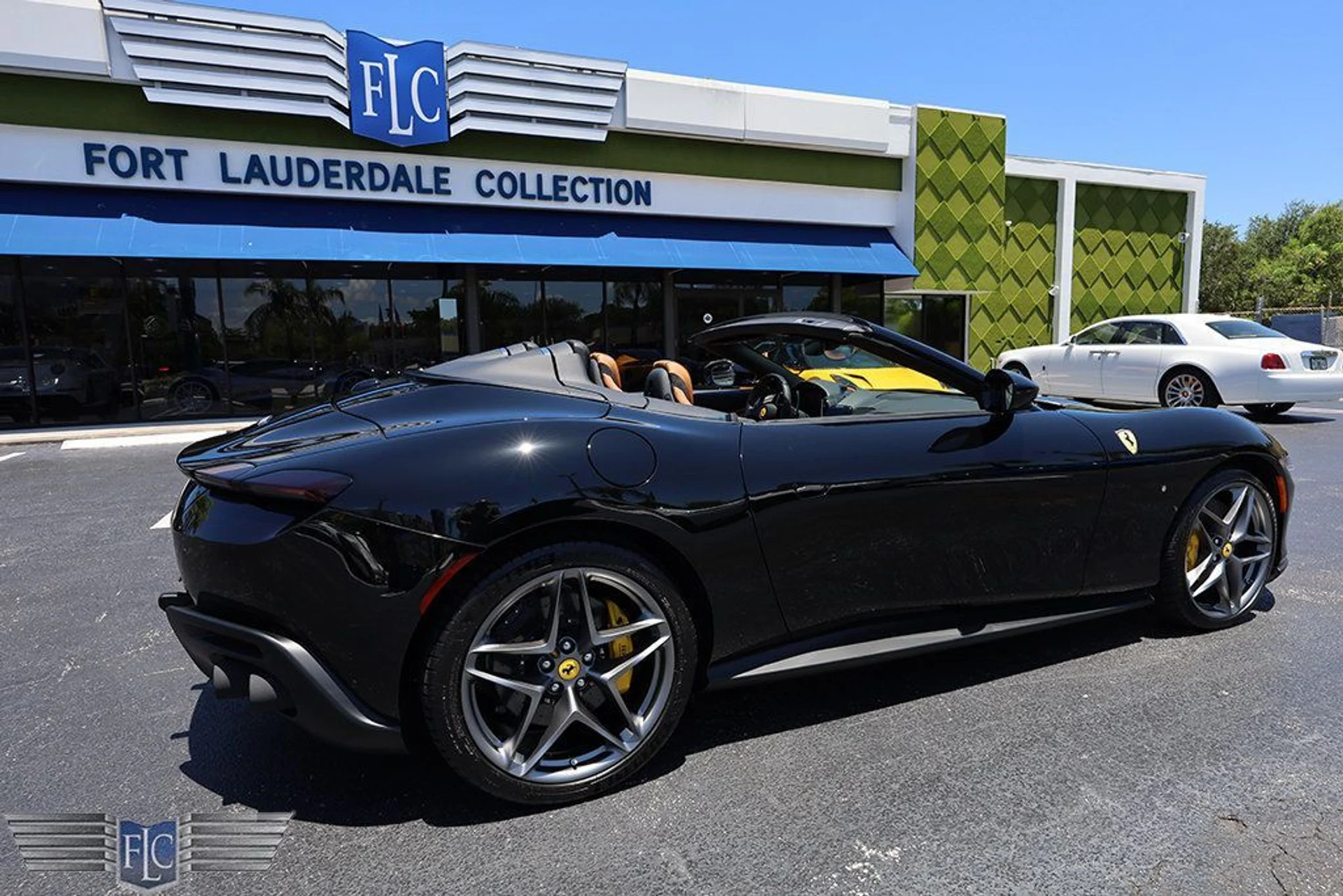mph005_3768415462_used_2025_ferrari_roma_spider_convertible_6305_22870557_6_1024_ee2c022564