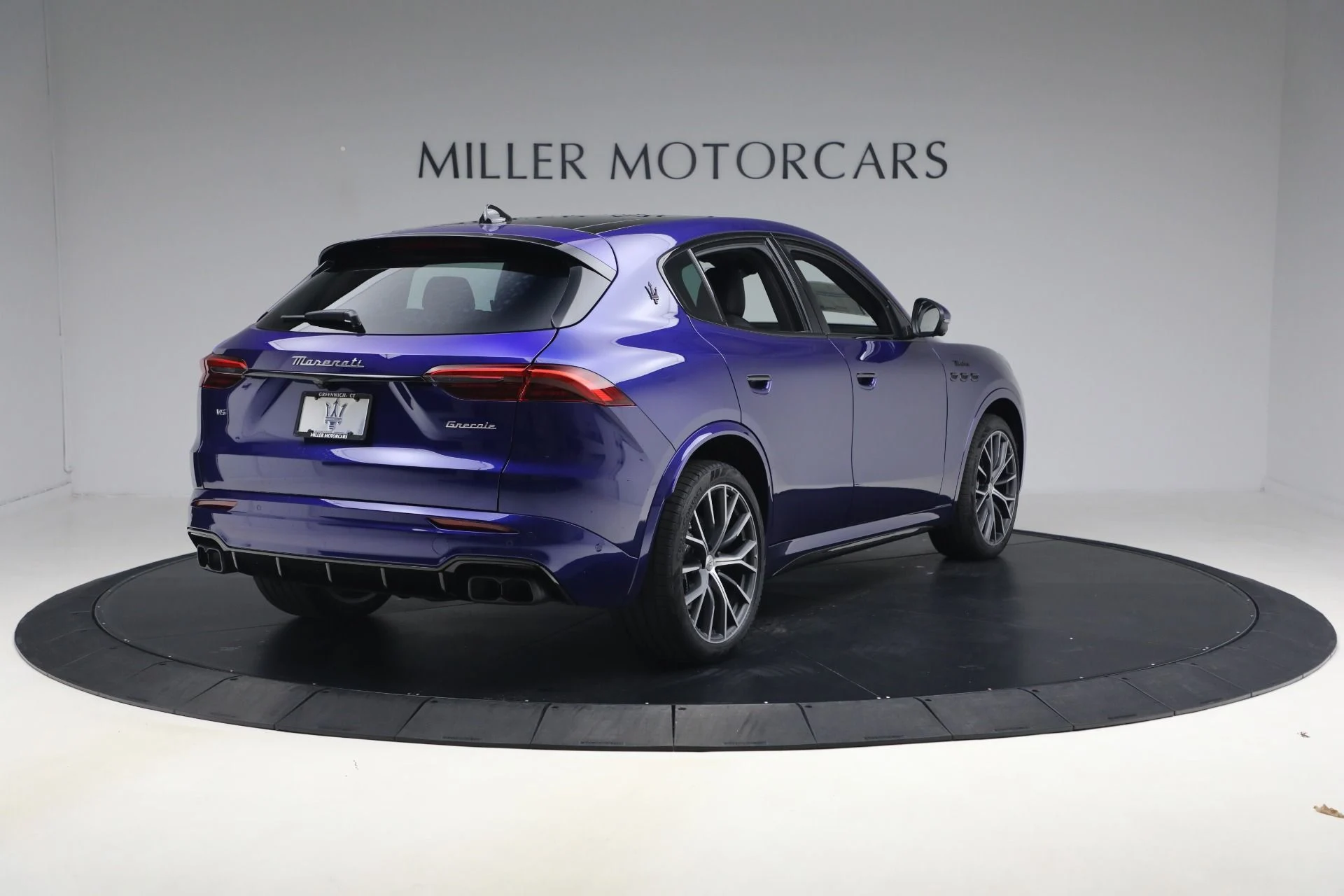 mph005_3773681538_New_2026_Maserati_Grecale_Modena_V6_1775583456_bb58423d08