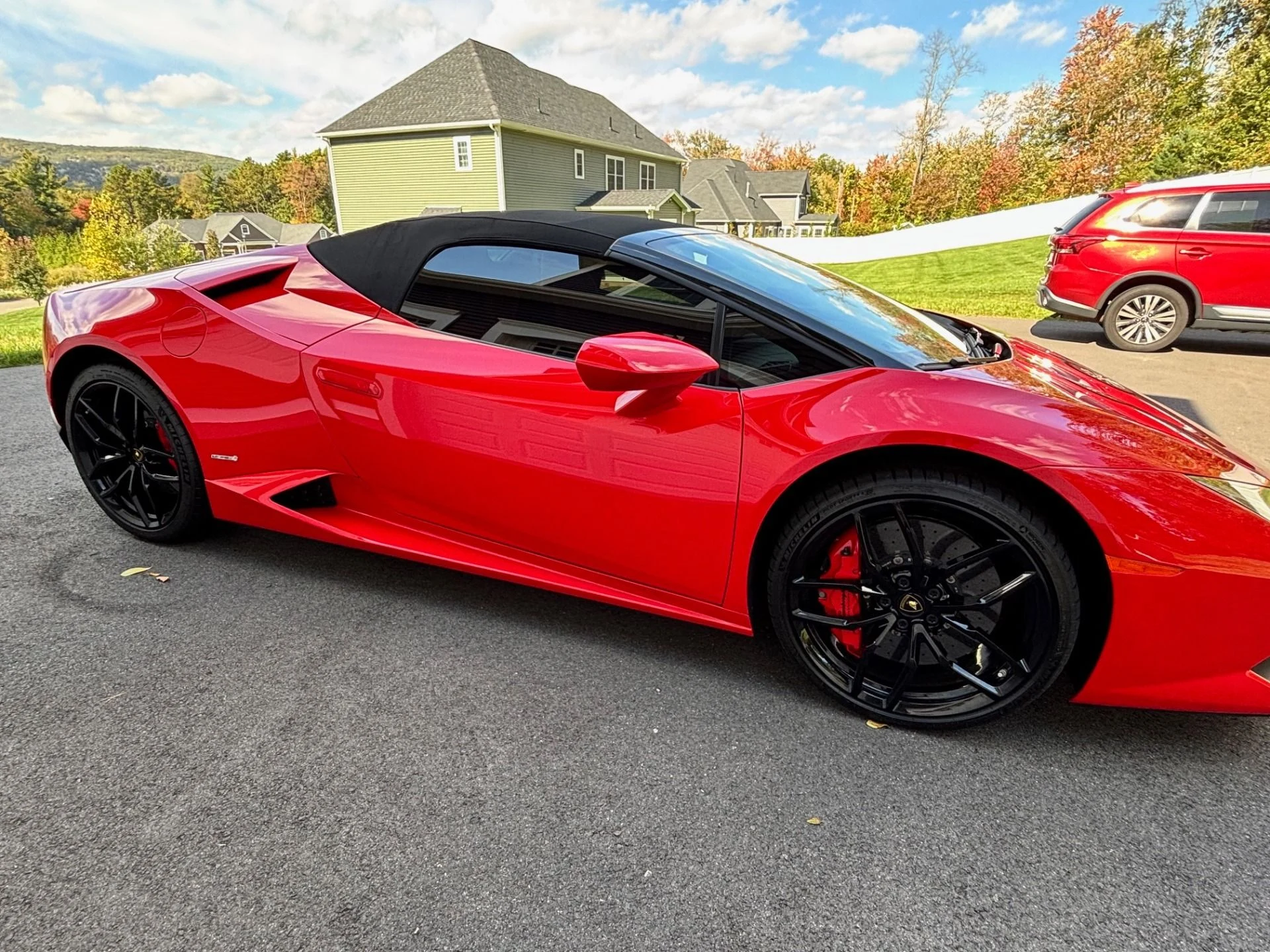 mph005_3781443988_Used_2017_Lamborghini_Huracan_LP_610_4_Spyder_1759940120_fb35bff688