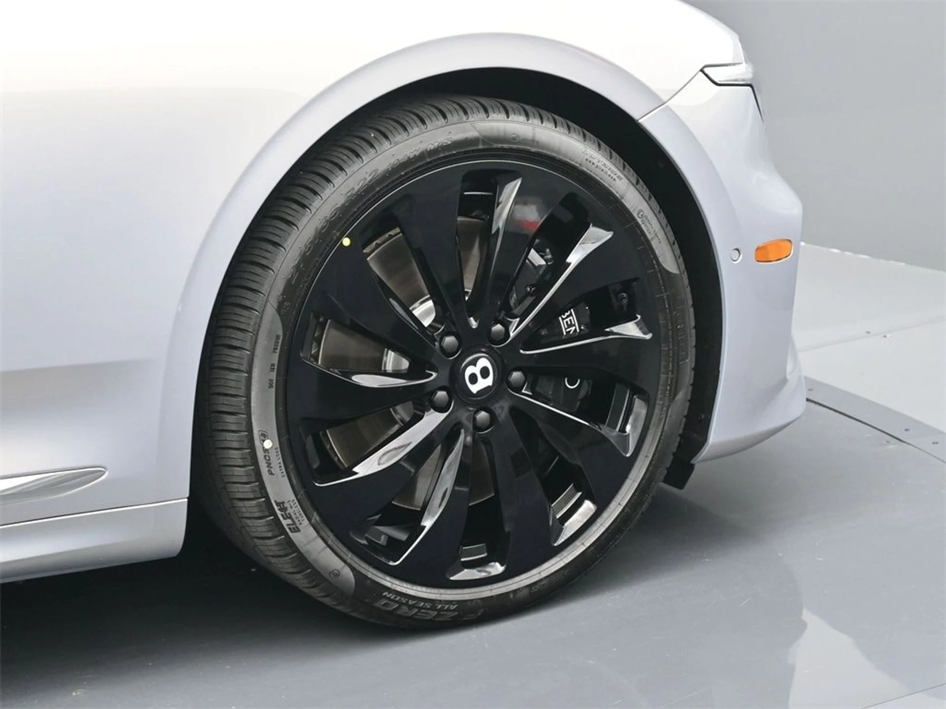 mph005_3783010704_a0b5f6852486fcc7e5d2b3c57772f7a7x_da4b151f89