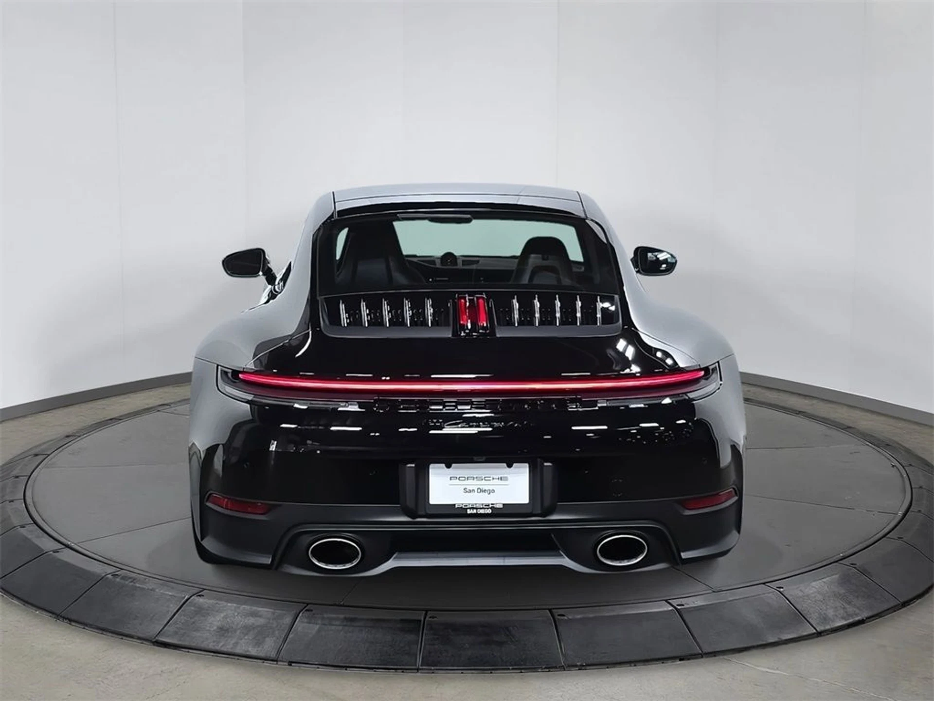 mph005_3783683120_c8b4b9521c4d51bd31b0e8ff28738048_4d68e736f1