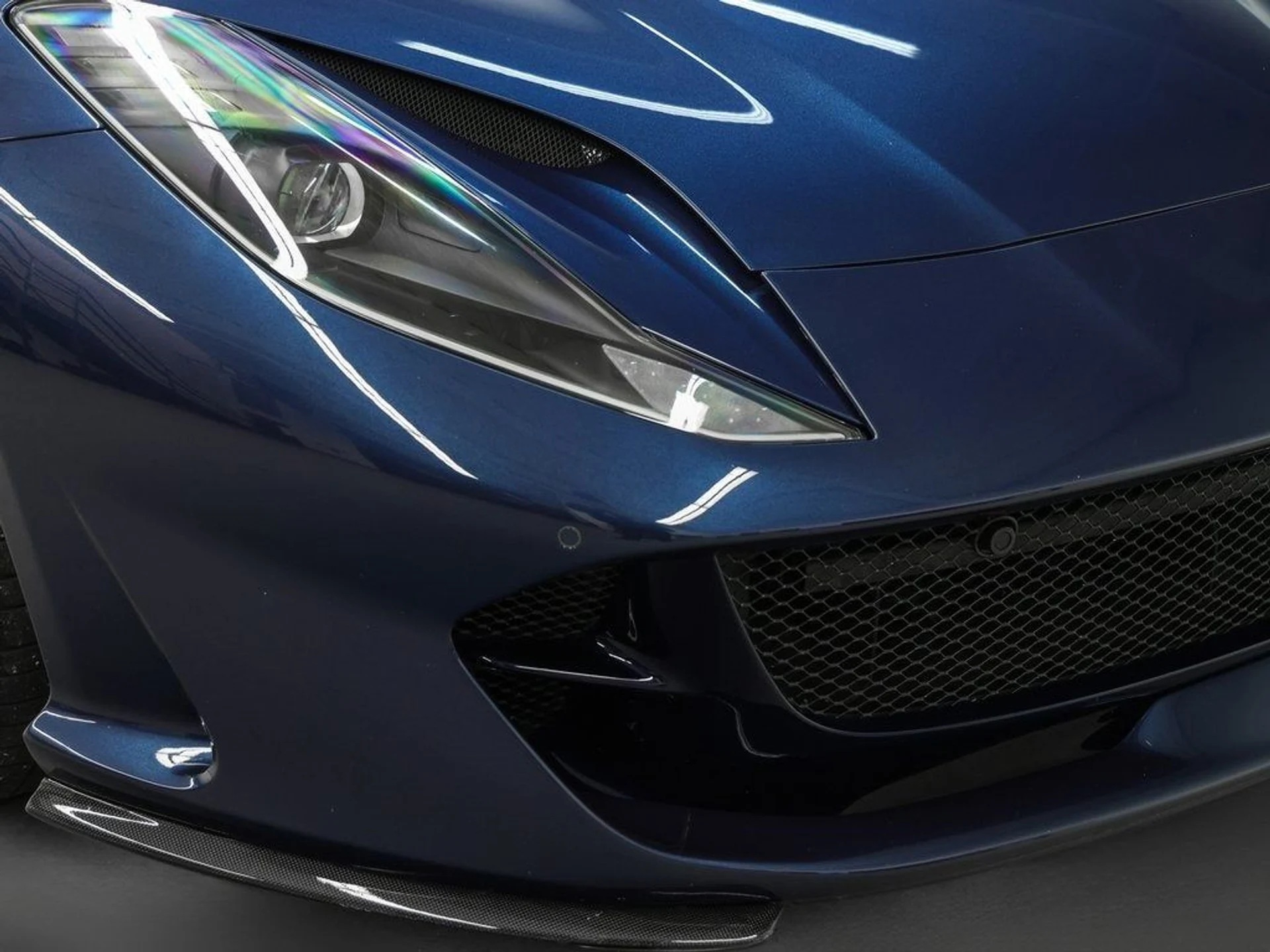 mph005_379024313_6_00469136ac