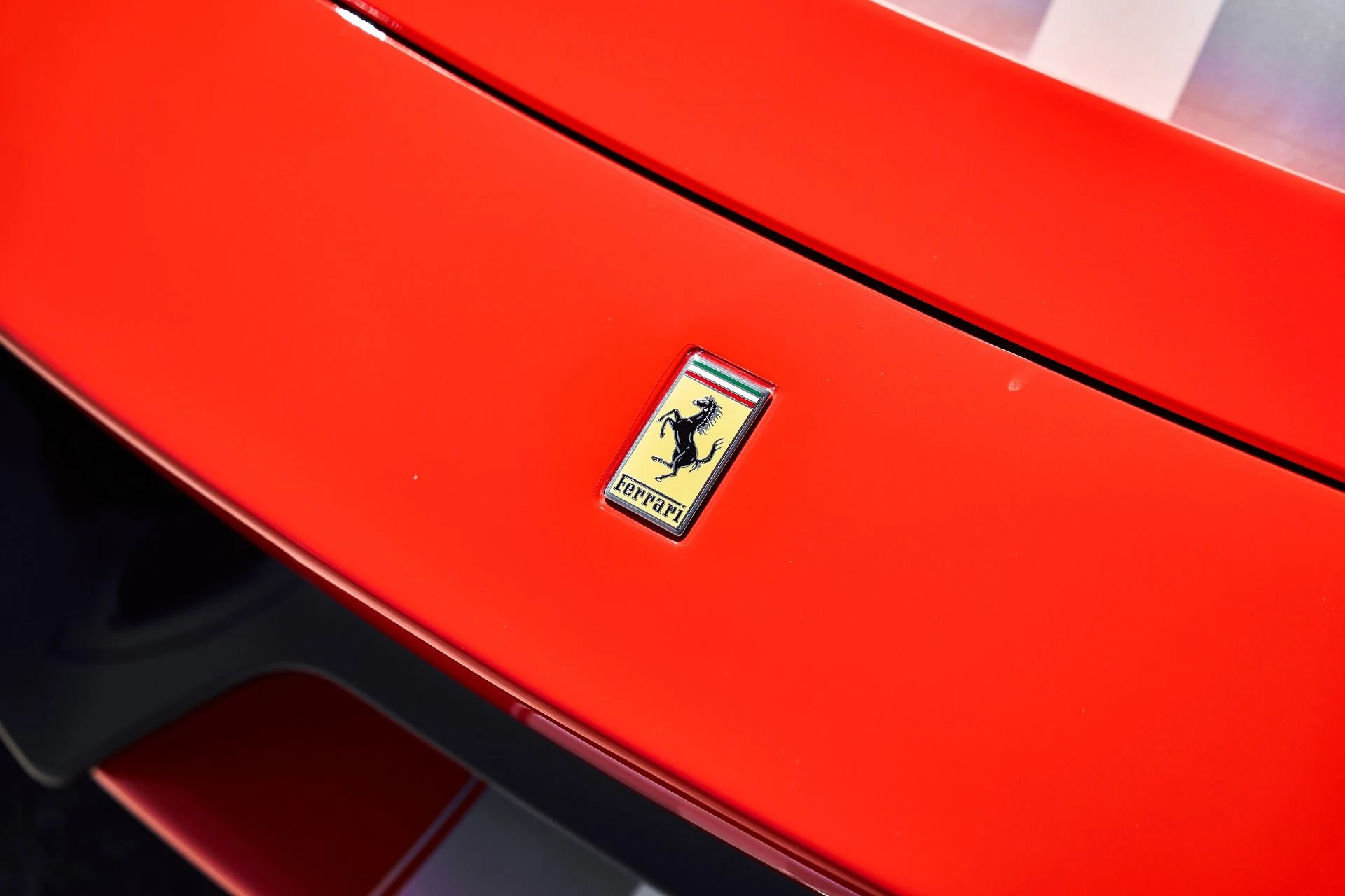 mph005_3798775954_Used_2020_Ferrari_488_Pista_Base_1785808755_db367bbbbd