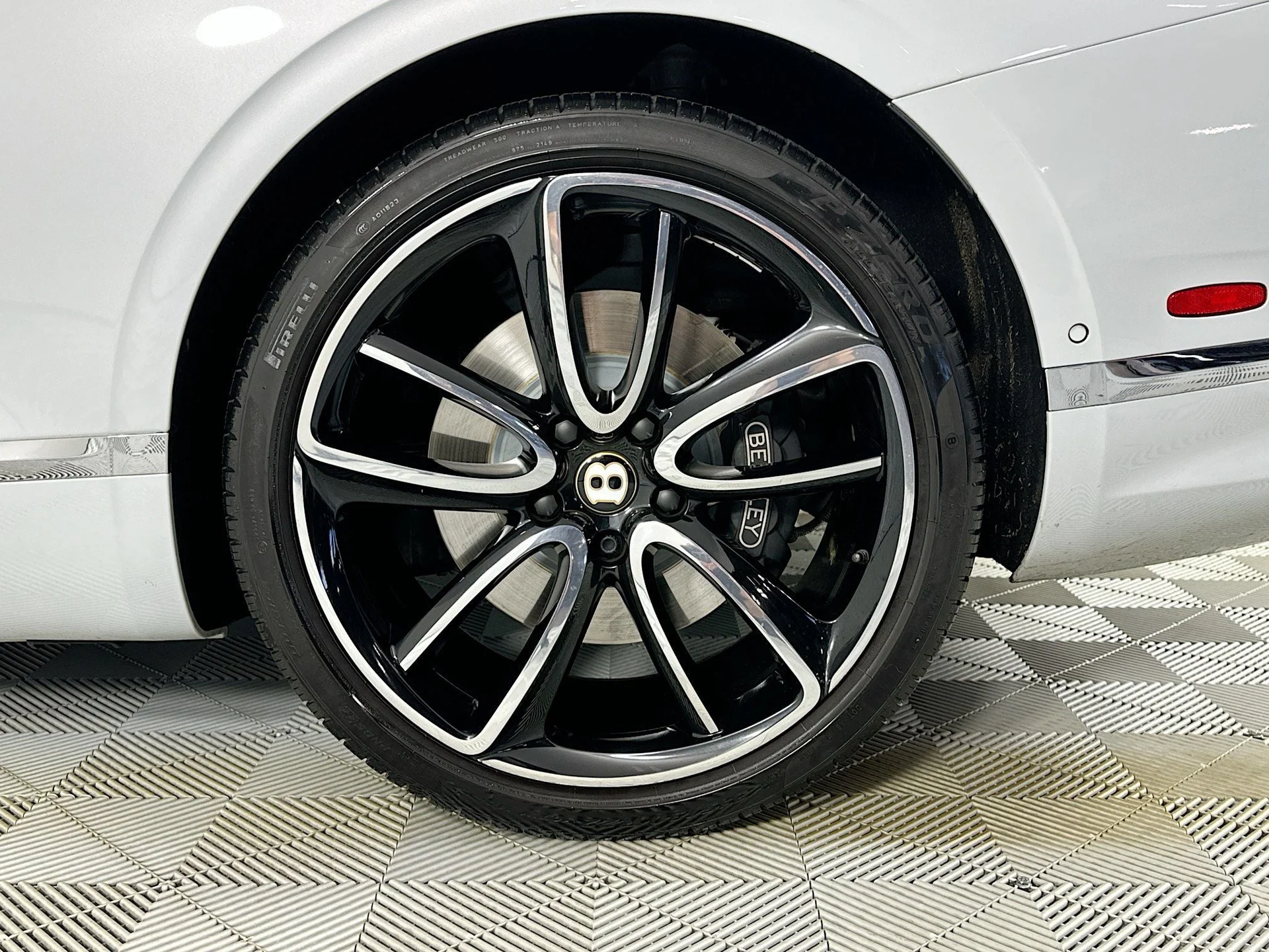 mph005_3805668221_6_dab3c1bcec