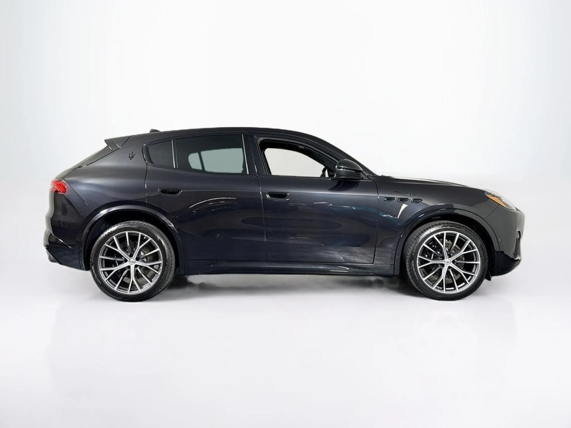 mph005_3810287564_new_2026_maserati_grecale_modenaawd_11350_23011455_6_1024_ea2bc7703e