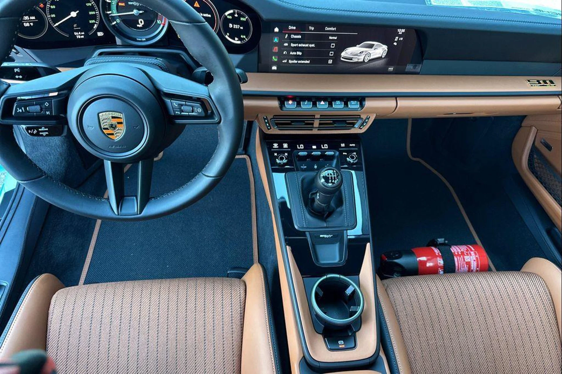 mph005_3812299334_V_zz_KUJQ_Bh_P71qux_BG_Zw_U_Ojrkc_226dd37b45