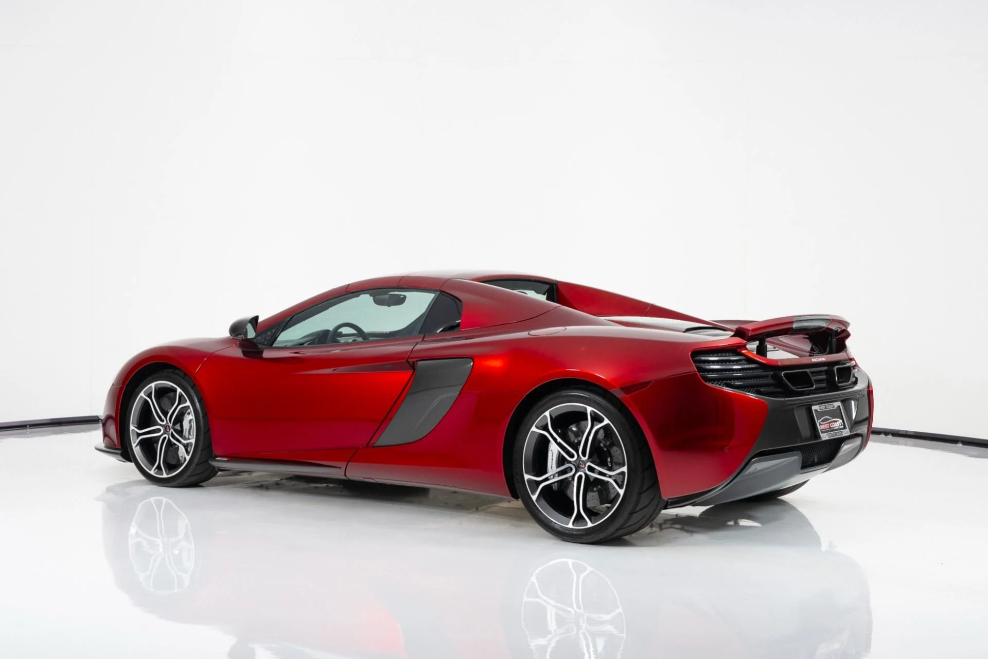 mph005_3820306109_Used_2016_Mclaren_650_S_Spider_1758049502_629edf5ffb