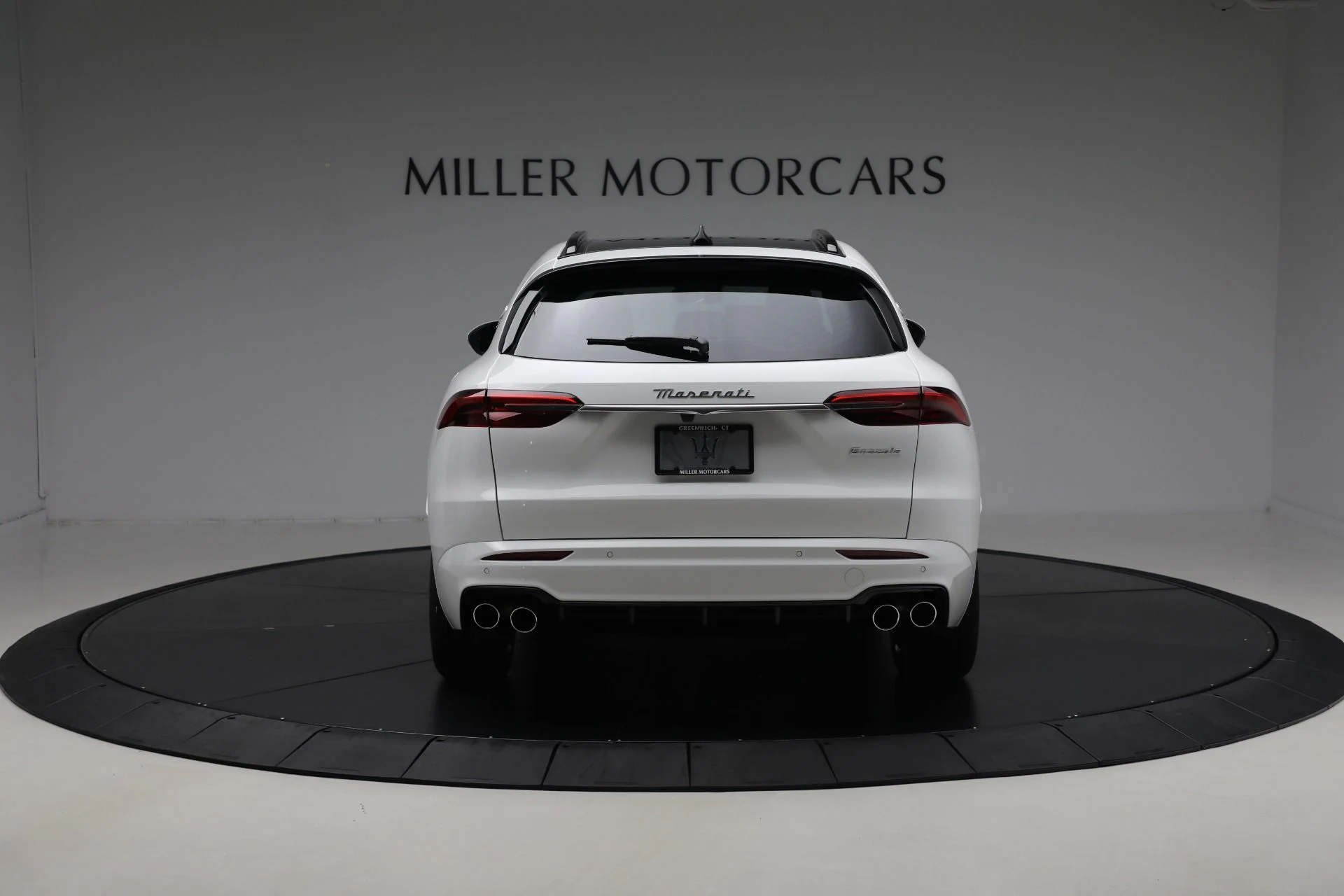 mph005_3823915962_New_2025_Maserati_Grecale_9a80ae48cc