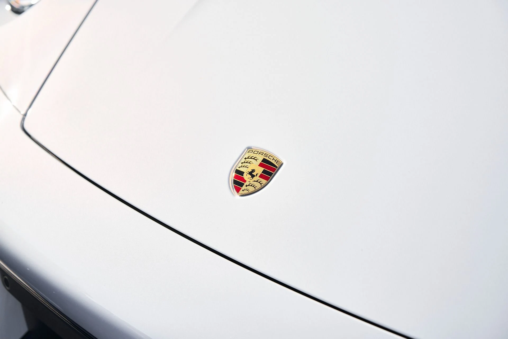 mph005_3826626640_Used_2025_Porsche_911_Turbo_1761097450_ad9d5090c6