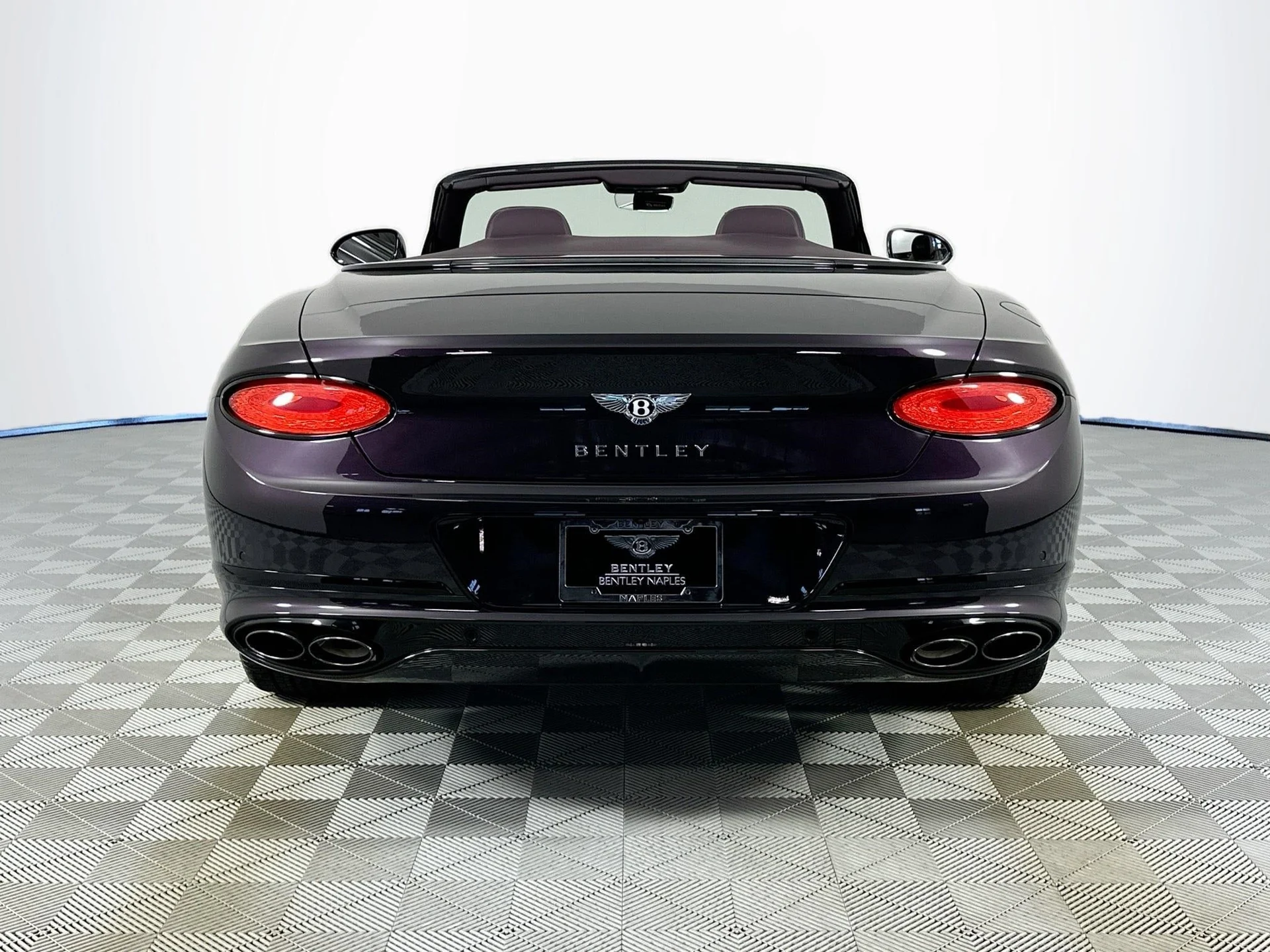 mph005_383057293_6_1b58dba39c