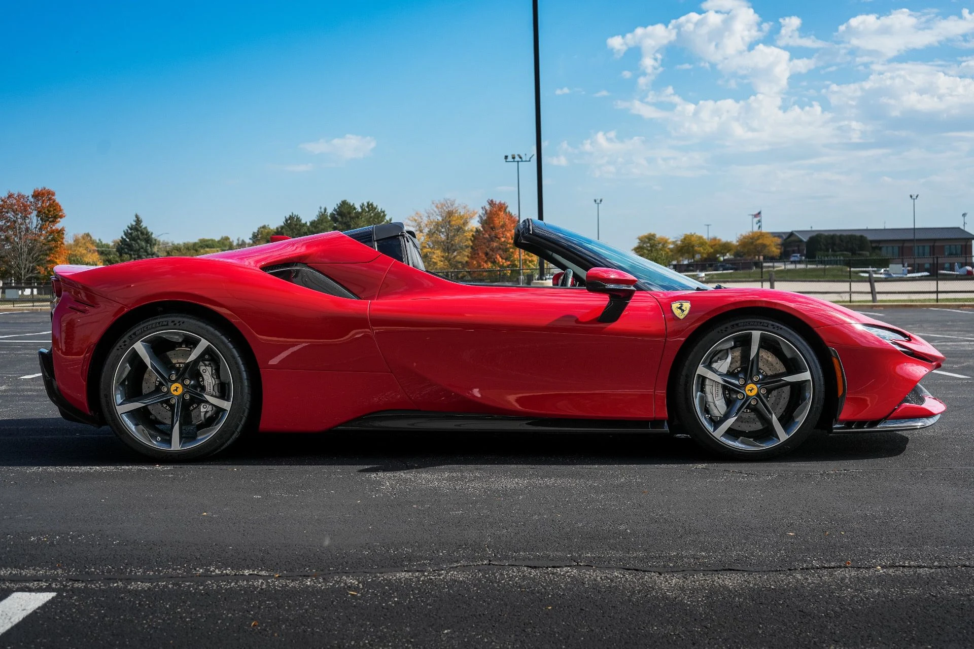 mph005_383620576_Used_2023_Ferrari_SF_90_Spider_1791928068_a6268e6959