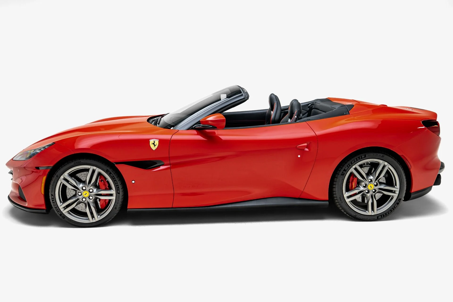 mph005_383782356_Used_2023_Ferrari_Portofino_M_1785352463_f584318881