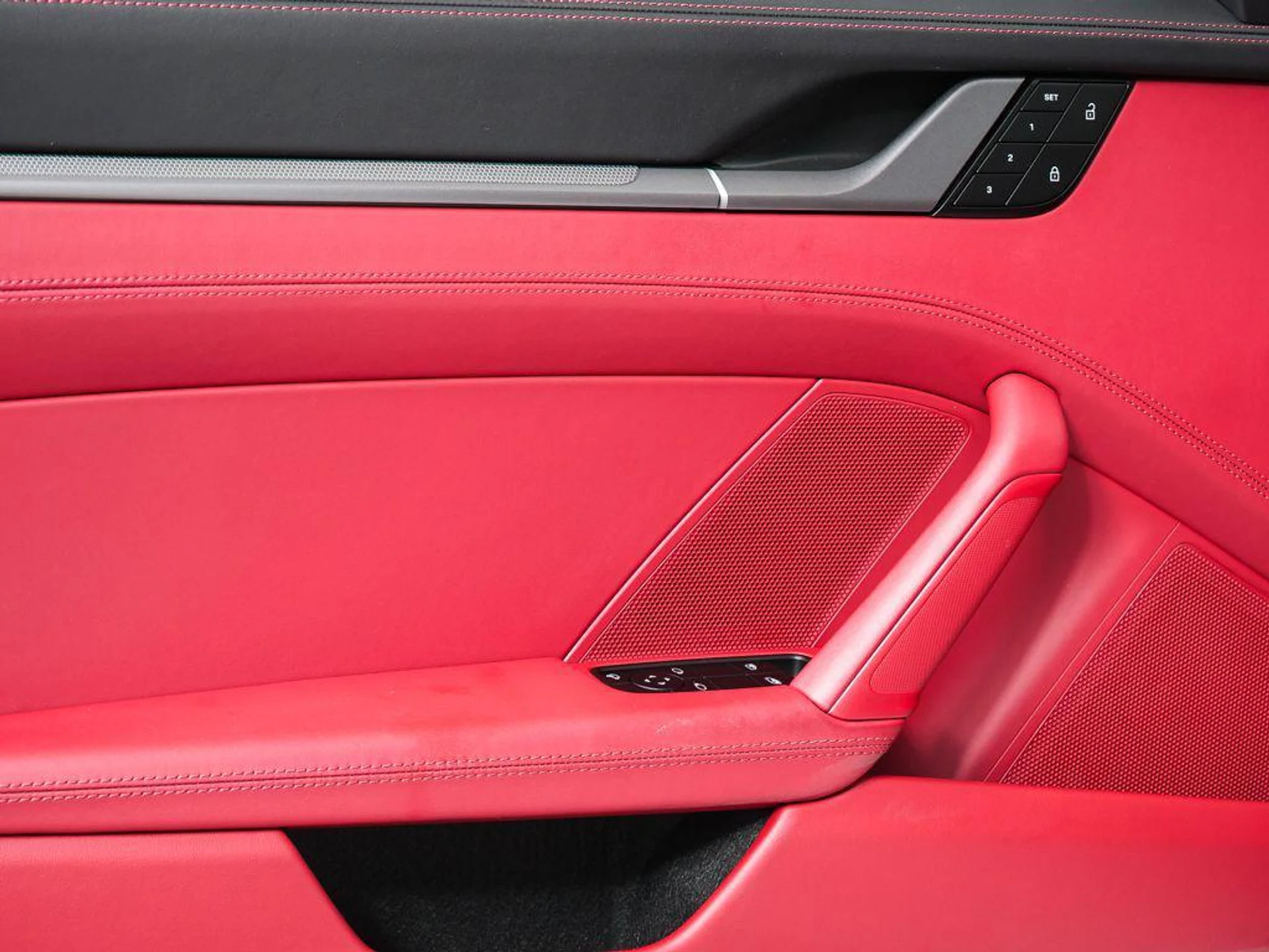 mph005_3844477602_He_T8o0_Lp4_O_Du41_C_To_Q969_PJM_3n0_12c3825e21