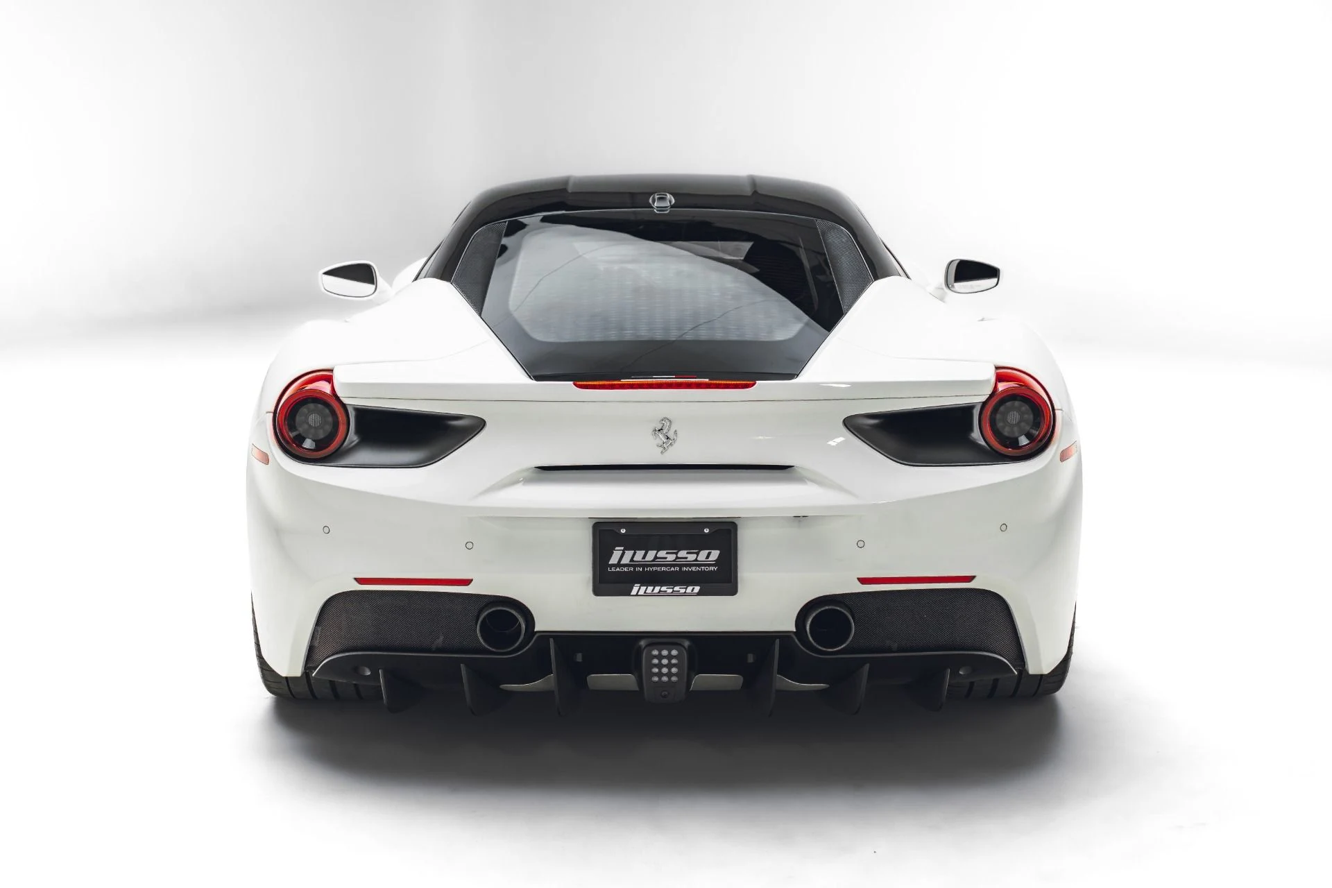 mph005_3852167216_Used_2018_Ferrari_488_GTB_1781823442_7be35f857f