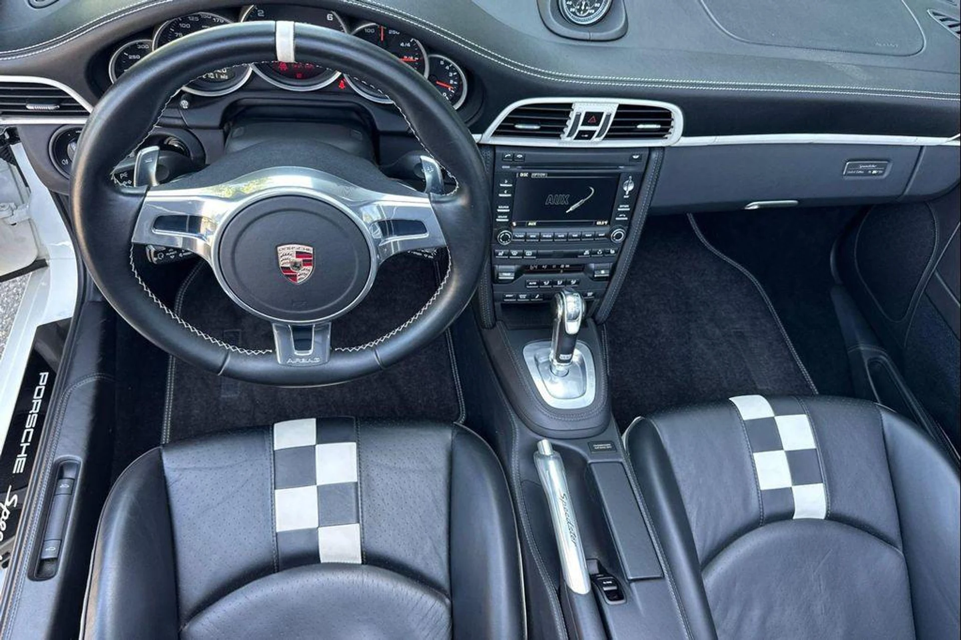 mph005_3854477836_5g_C_Pjuom79v_J0p_TQ_da_Bi_GQ_Jx_A_61ef33c54e