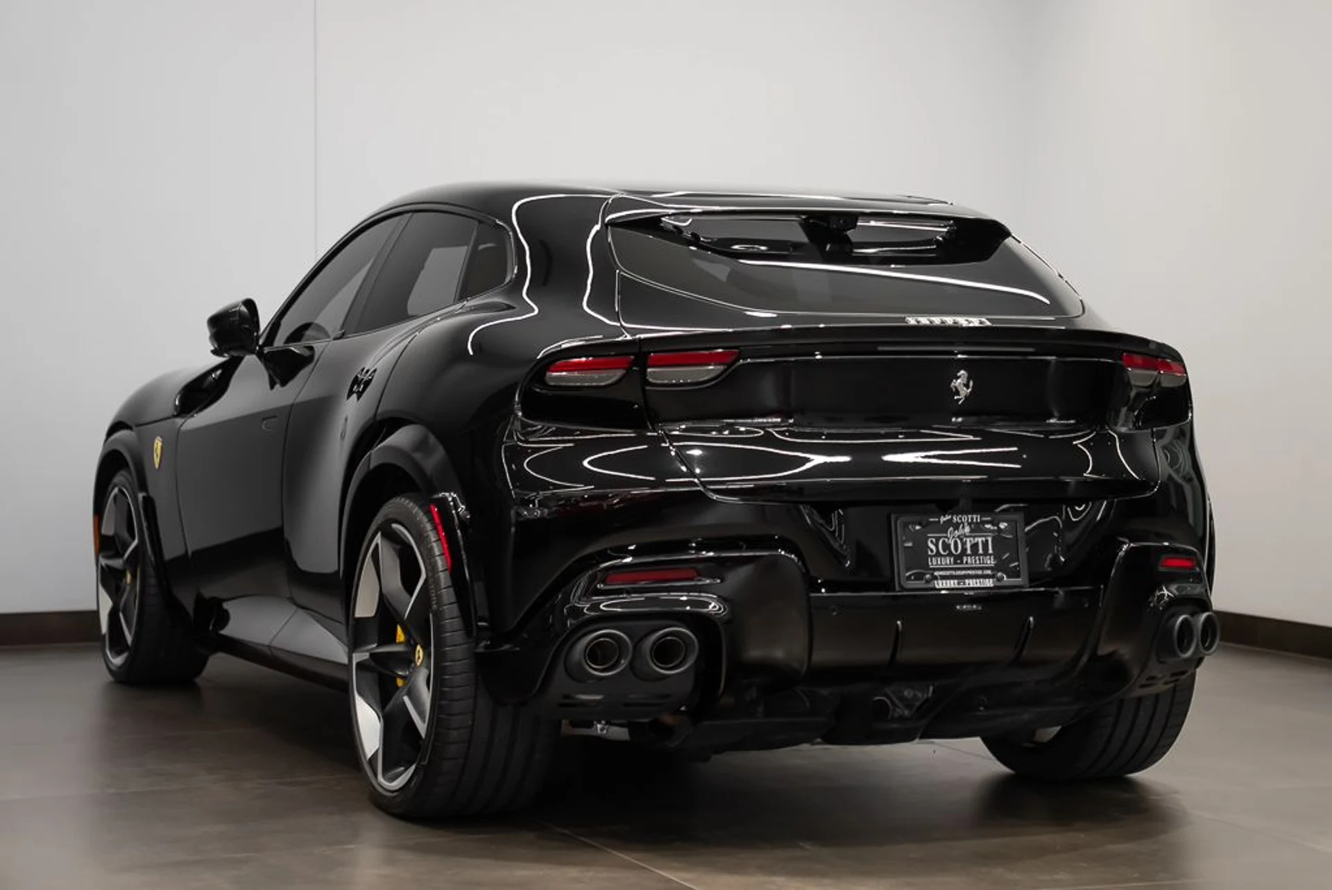 mph005_3856540256_ferrari_purosangue_2026_08242cad9e