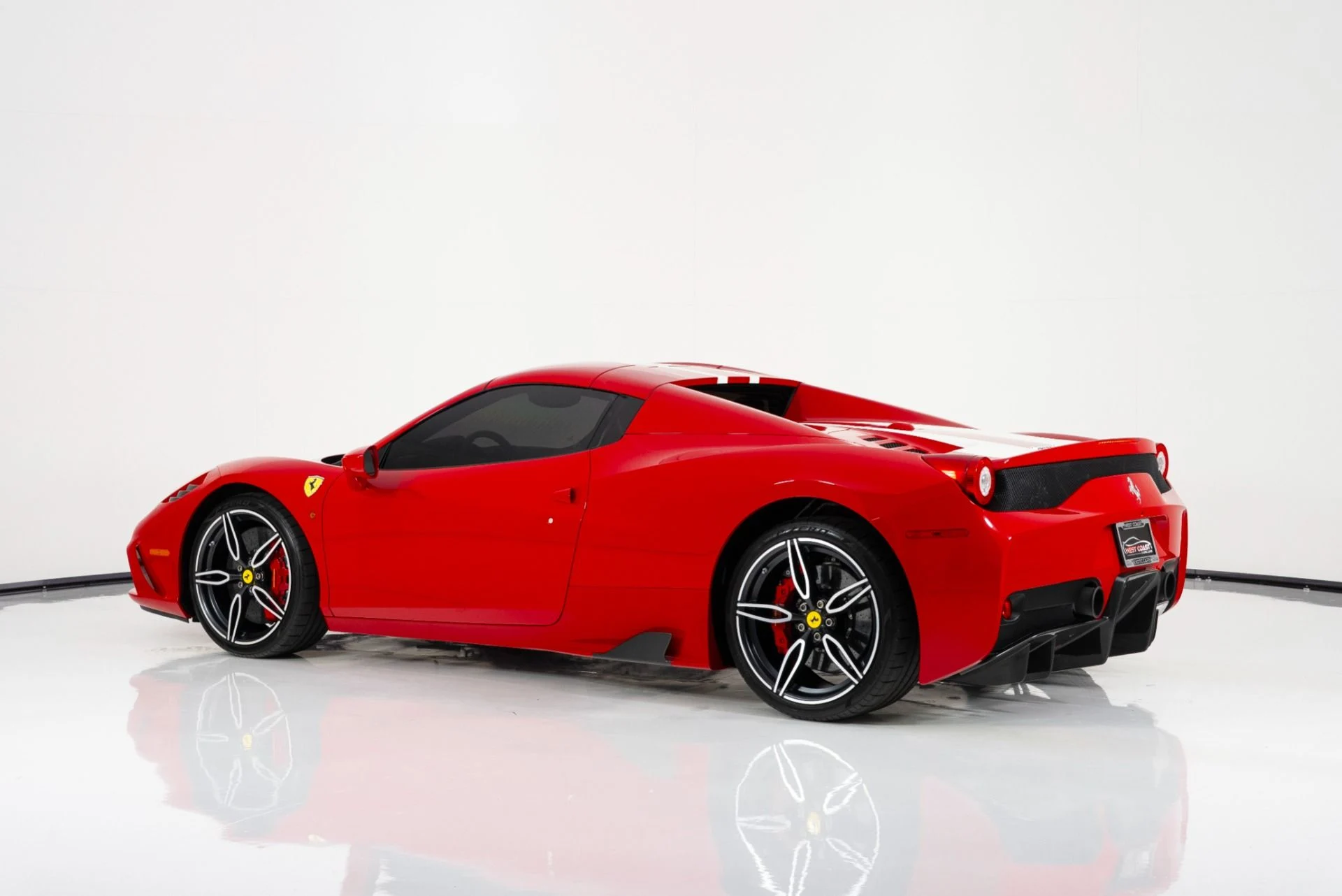 mph005_3859060355_Used_2015_Ferrari_458_Speciale_Aperta_1760034928_1daea1f33f