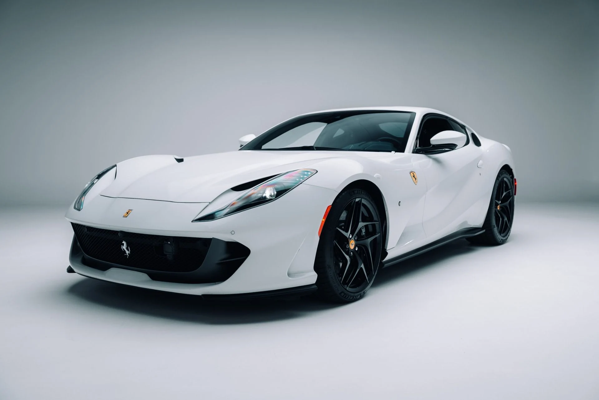 mph005_3863787774_Used_2019_Ferrari_812_Superfast_1787186168_432eb46d11