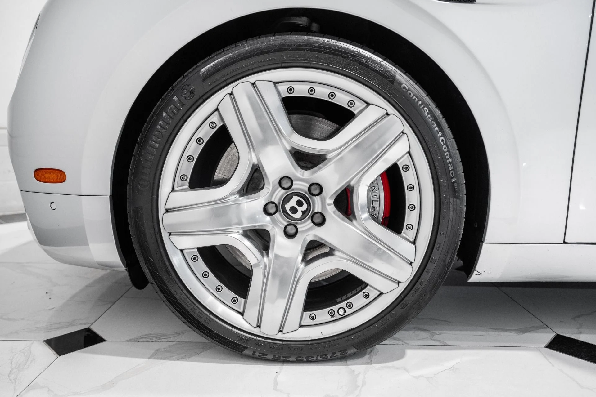 mph005_3865161506_Used_2014_Bentley_Flying_Spur_1764428362_a2cf09fbe8