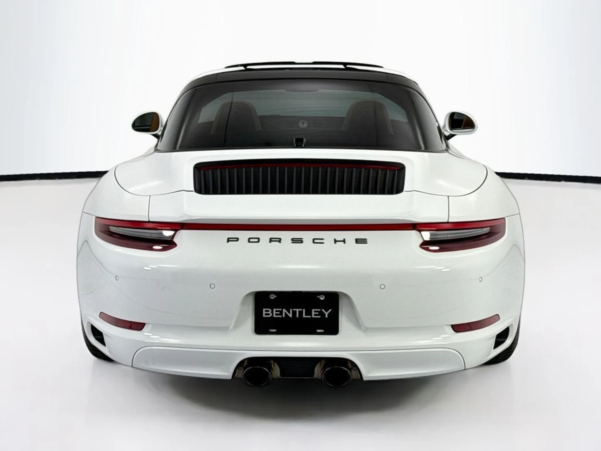 mph005_3868569844_used_2019_porsche_911_targa4s_8119_23031857_6_1024_8784161f4f