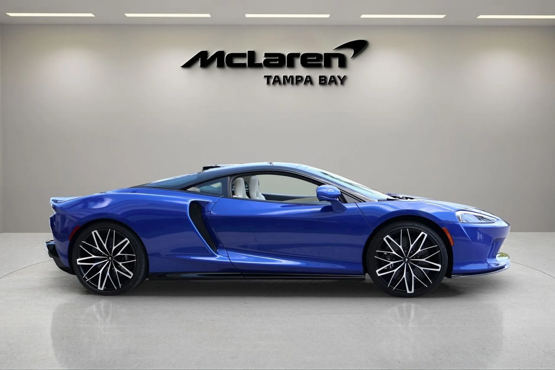 mph005_3870830861_6_d7307d421c