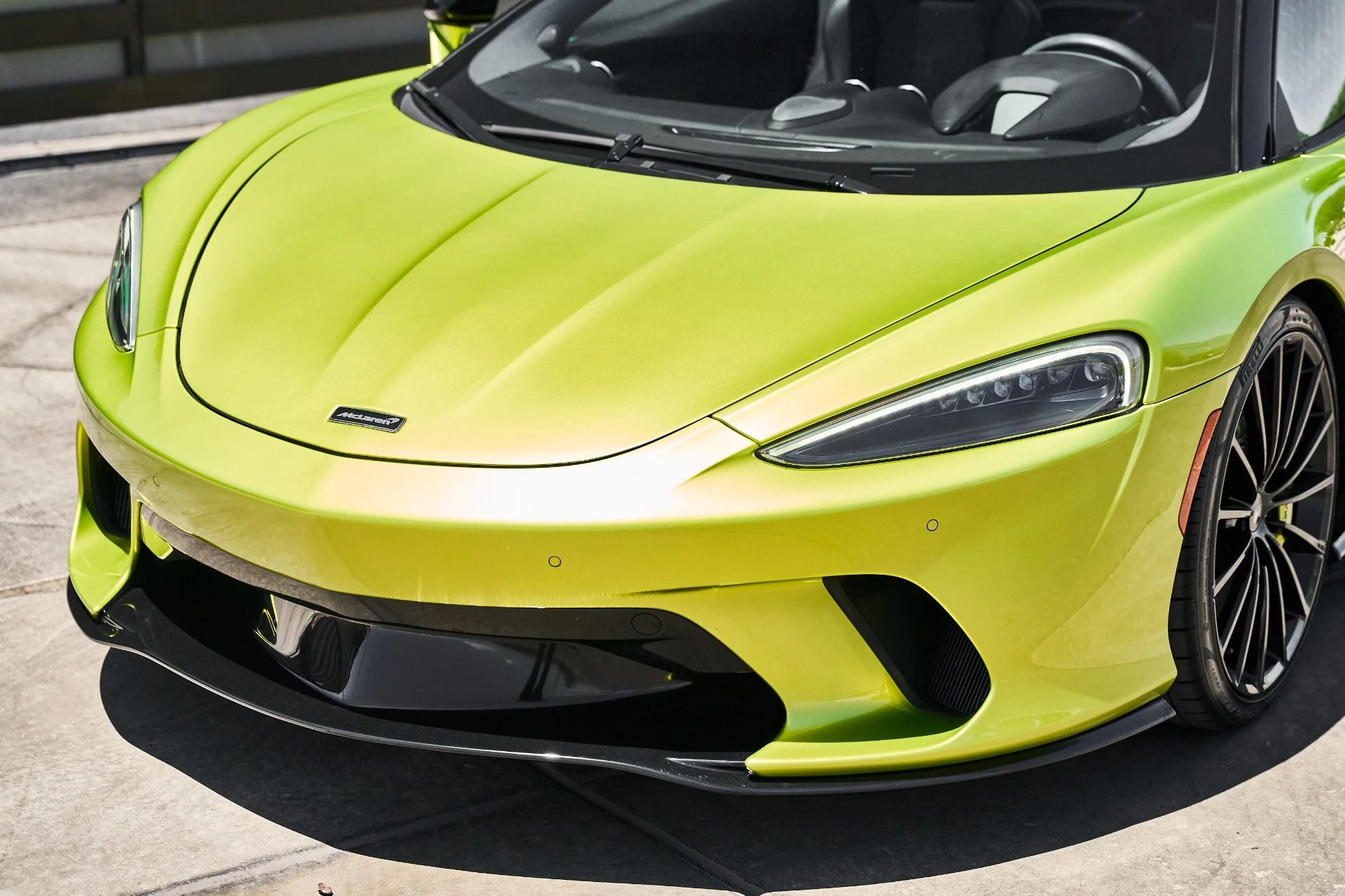mph005_3875704267_Used_2023_Mc_Laren_GT_Base_1781809926_9d5c6154b5