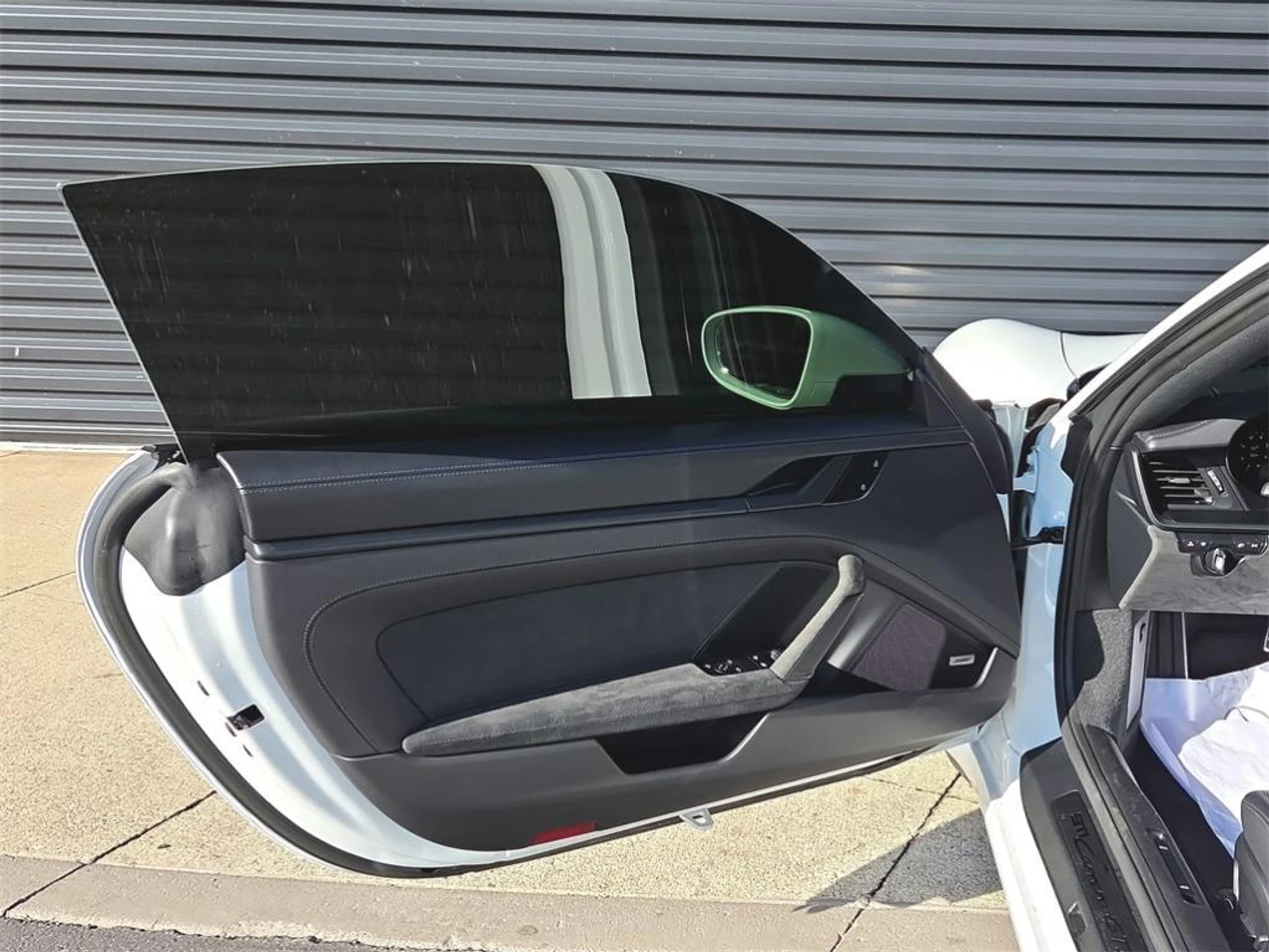 mph005_3879759896_3769_Lq_Rw_N3r_LX_Cnr_MZFPF_0_YY_8g_876db59fe6