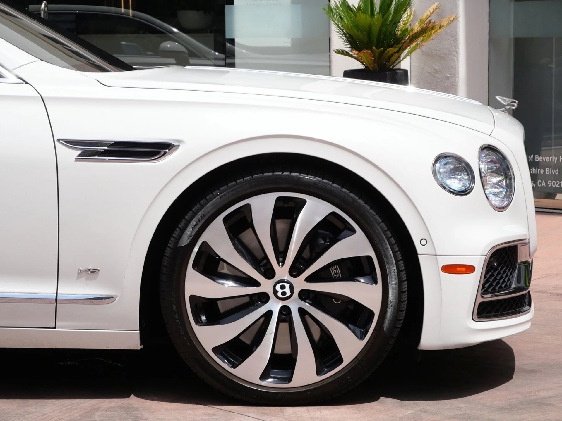 mph005_3880640171_8b9927d4ef54a1ebe3541bf8205fa482x_2b67f46ac1