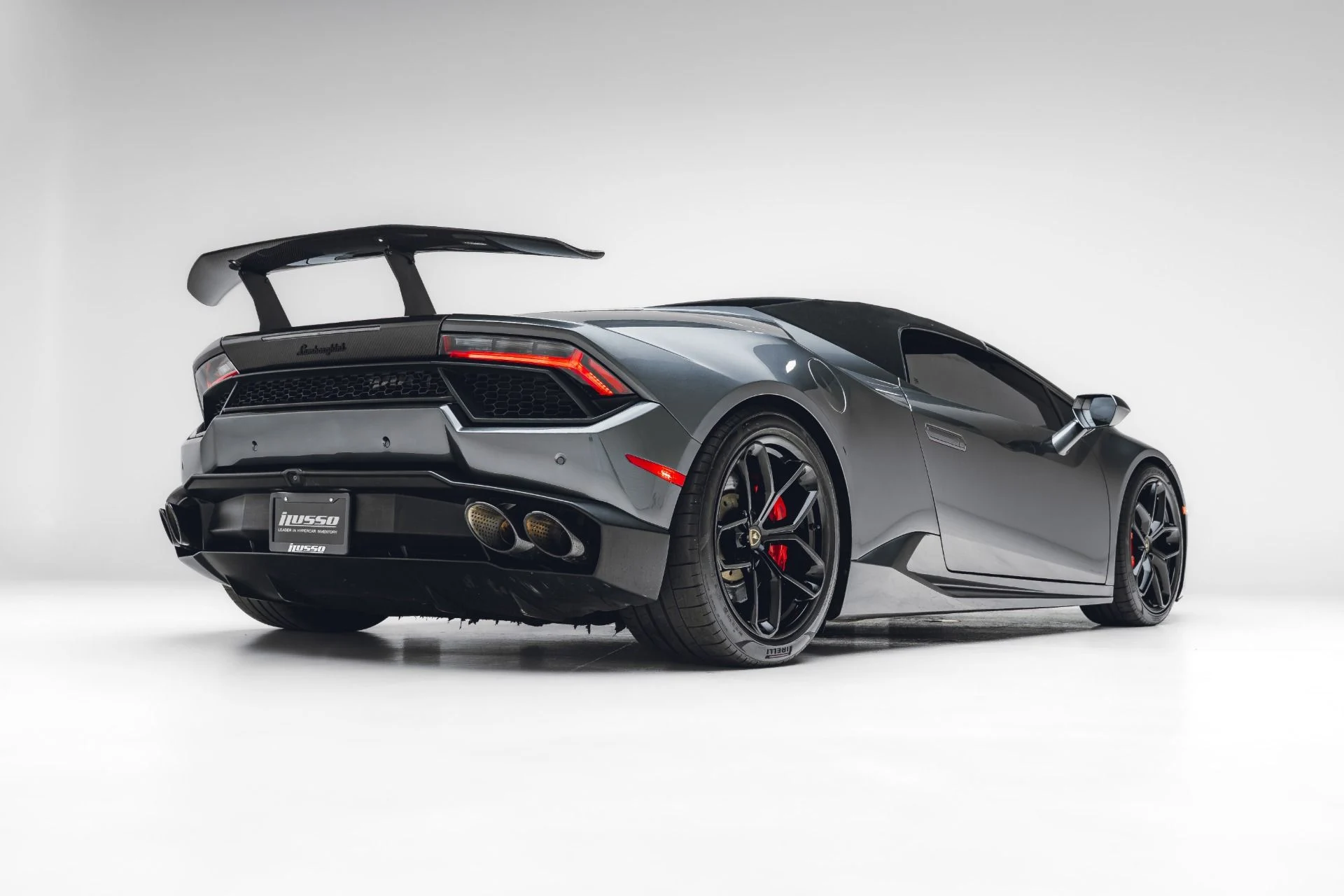 mph005_3890851253_Used_2017_Lamborghini_Huracan_LP_580_2_Spyder_1781555604_9effaadbaa