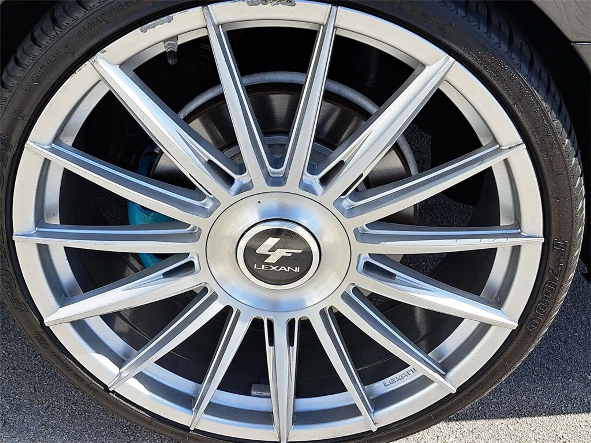 mph005_3891553191_3433dfcba3bb6d83e9b3f7dfad3e4fc6_3087096788