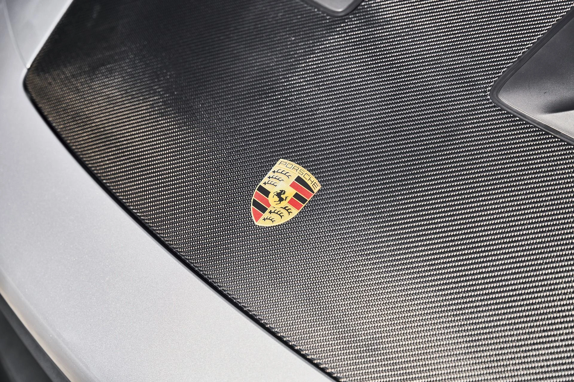 mph005_3892130432_Used_2025_Porsche_911_GT_3_RS_1790467593_cb95cdb911