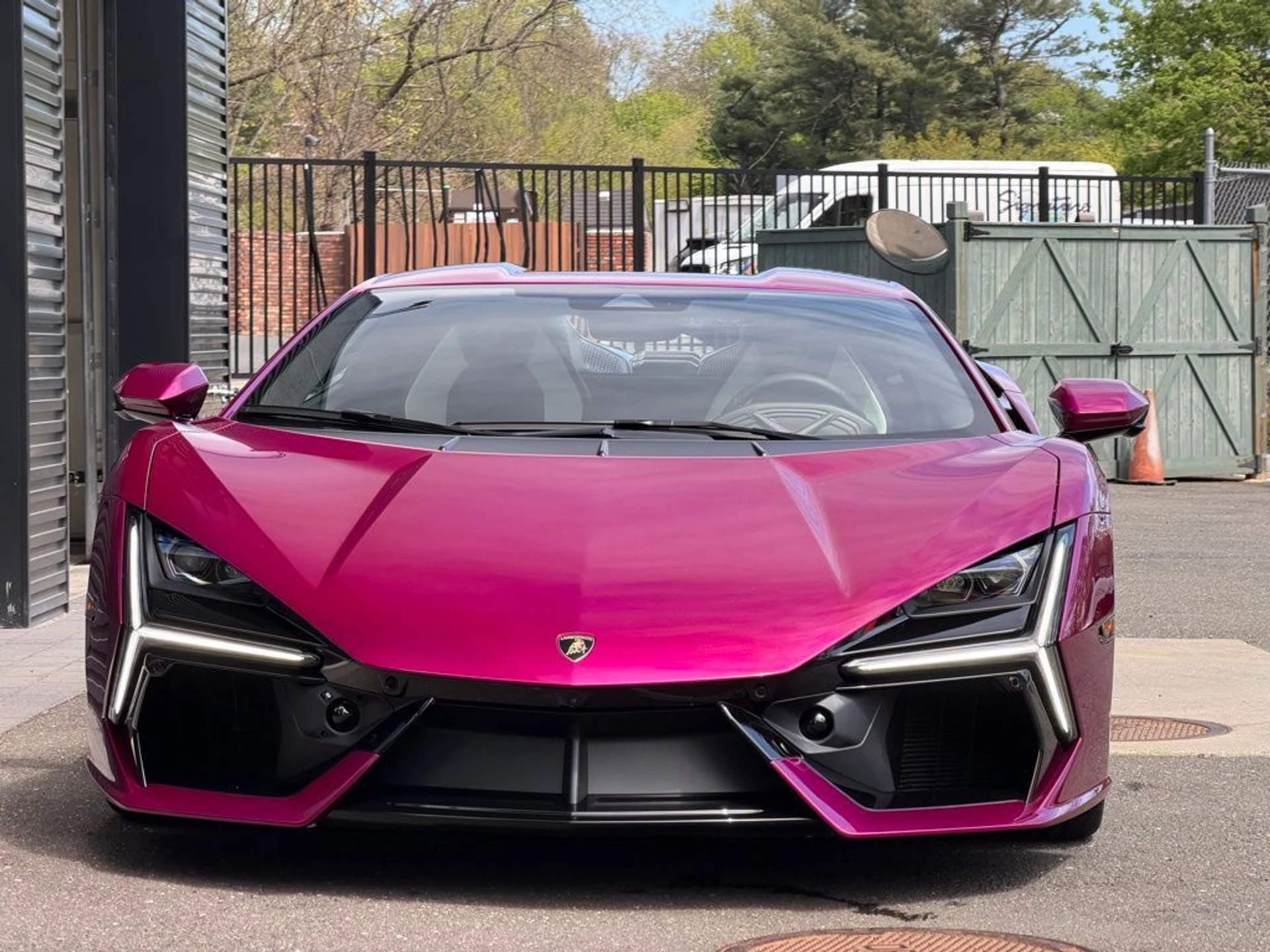 mph005_3901593041_98a29b3bbb3171b38b0427986a139af9x_e32303830d