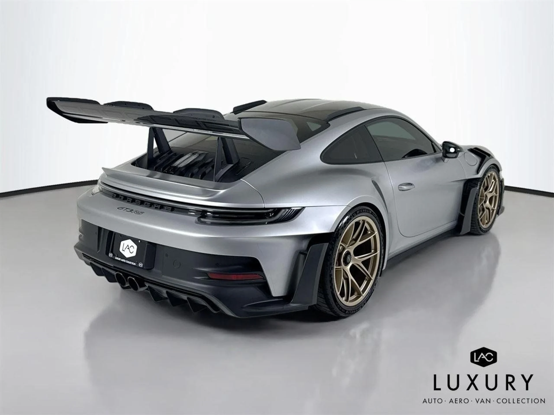 mph005_3902616905_ac3f2838abeb1e184065642564833ec4_4e2603d6a1