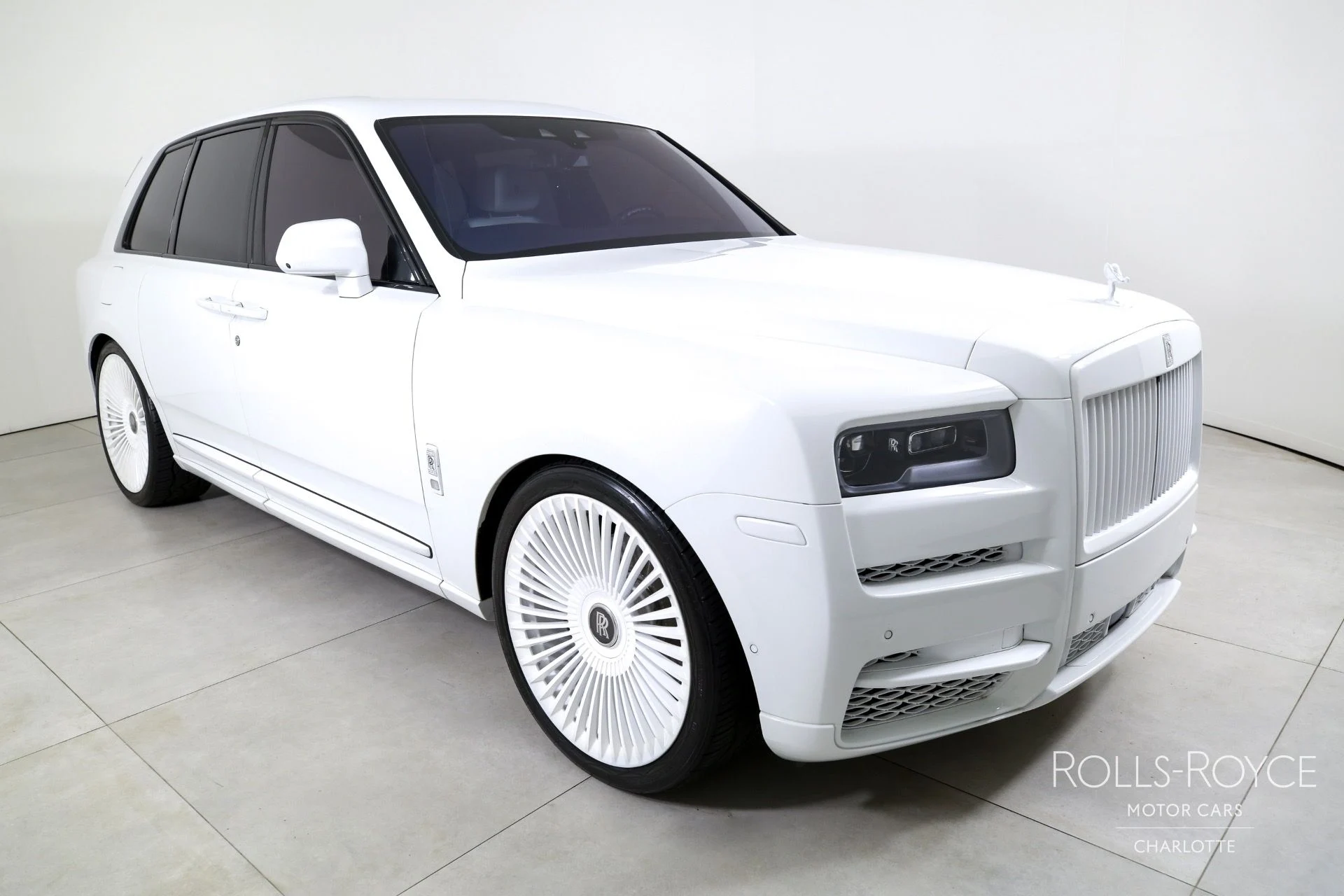 mph005_3904928163_Used_2021_Rolls_Royce_Cullinan_1754591568_228c6efd27