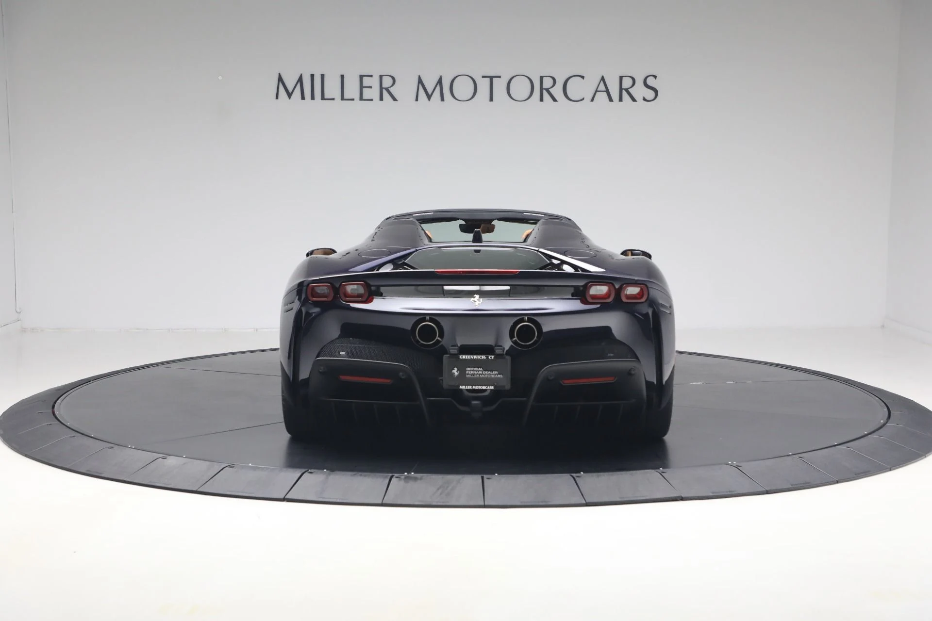 mph005_3906179769_Used_2024_Ferrari_SF_90_Spider_1781812304_1a3a3862c4