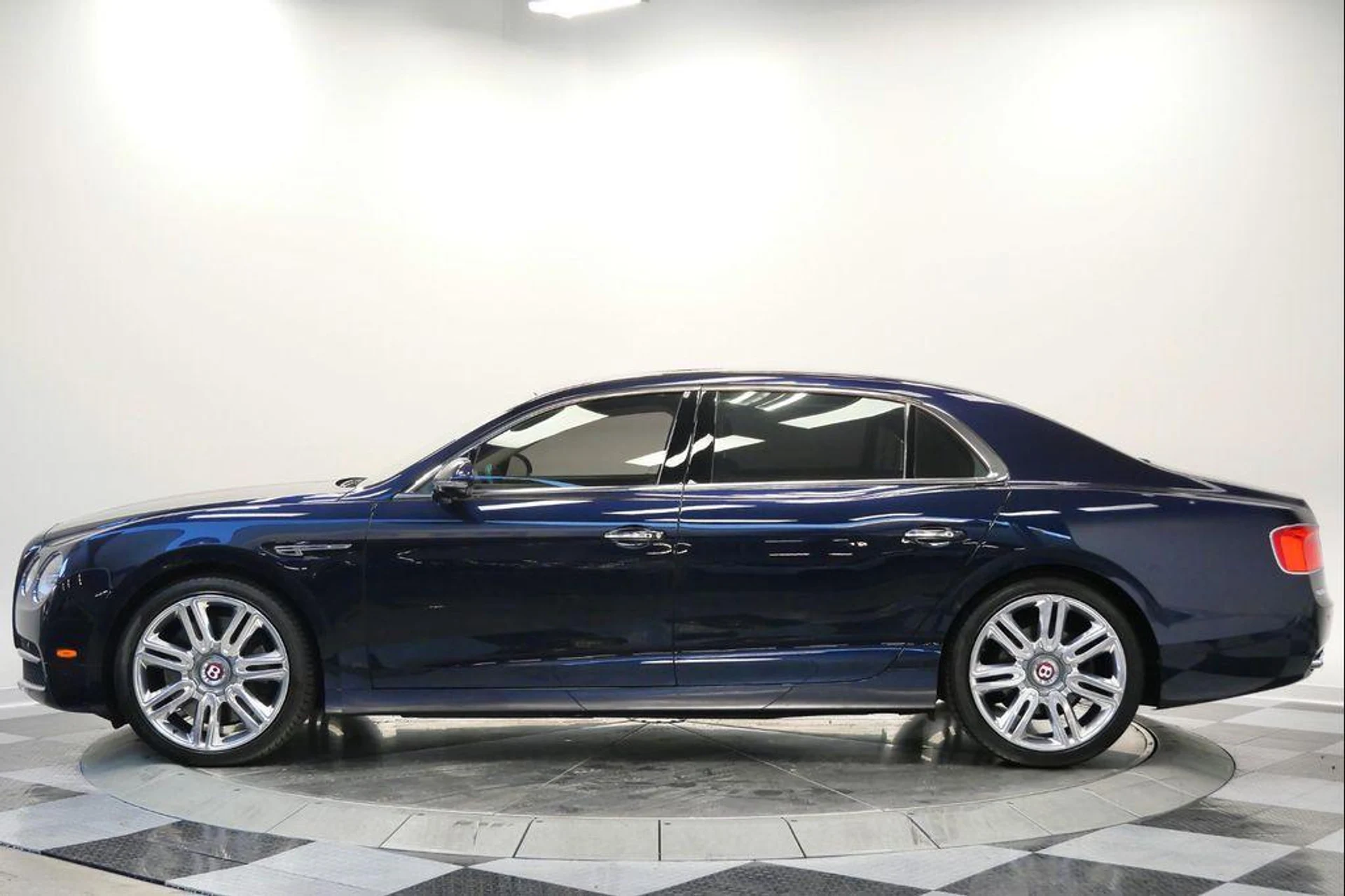 mph005_3908579938_sp_OGBK_Qy57p_G_Ta_Lx_HACX_87_Ub_Ow_81d9a450ae